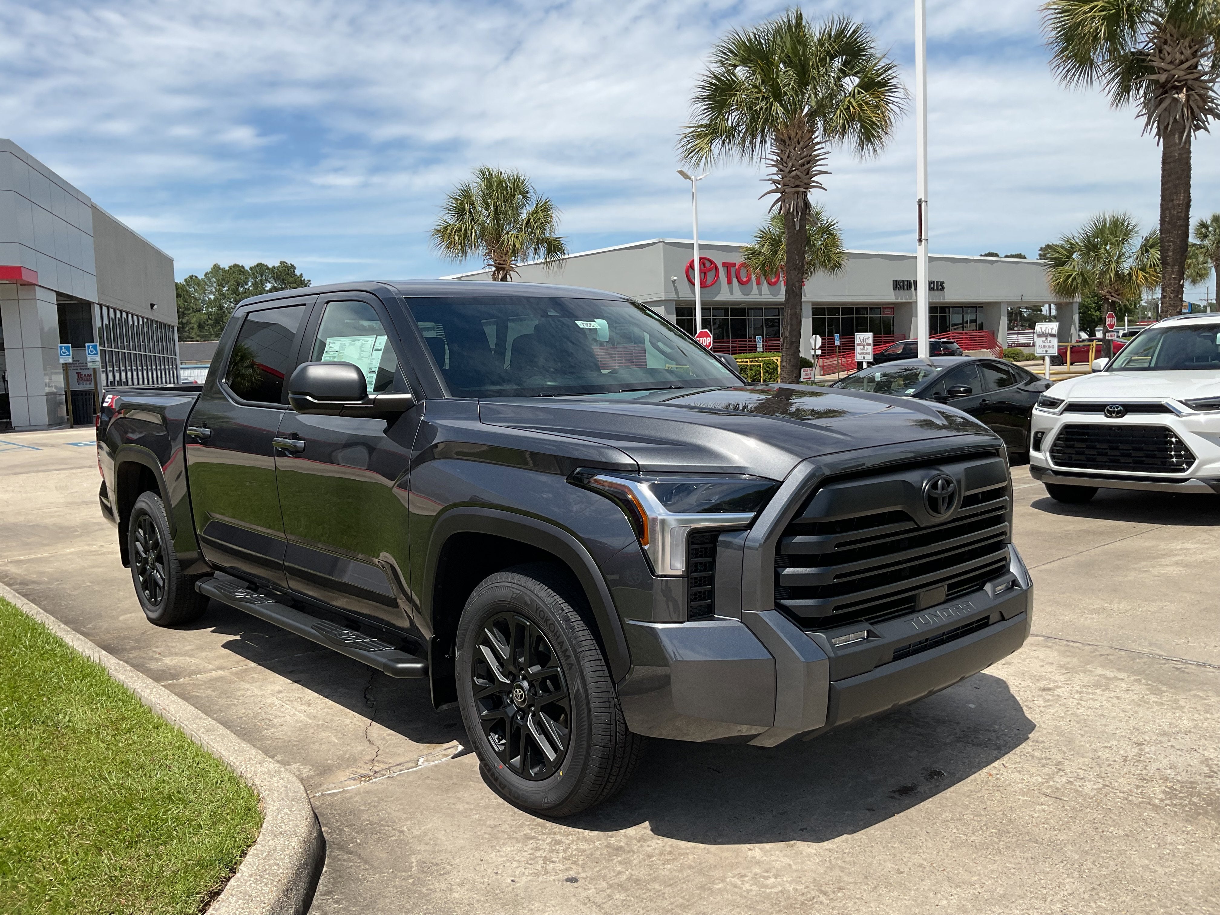 2026 Toyota Tundra 2WD SR5