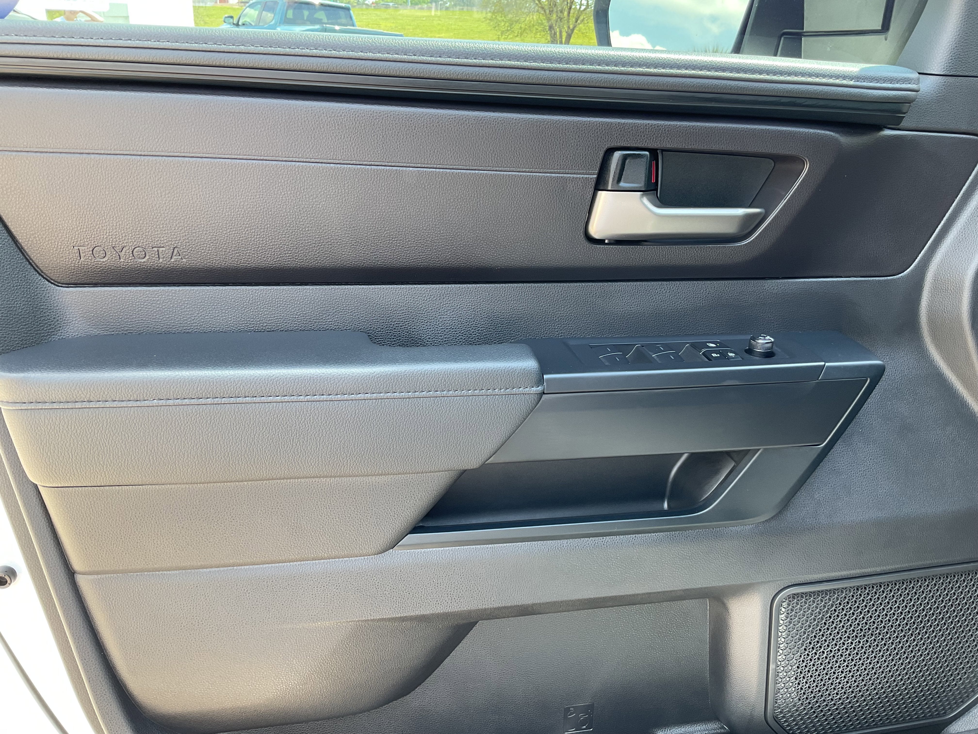 2026 Toyota Tundra 2WD SR5