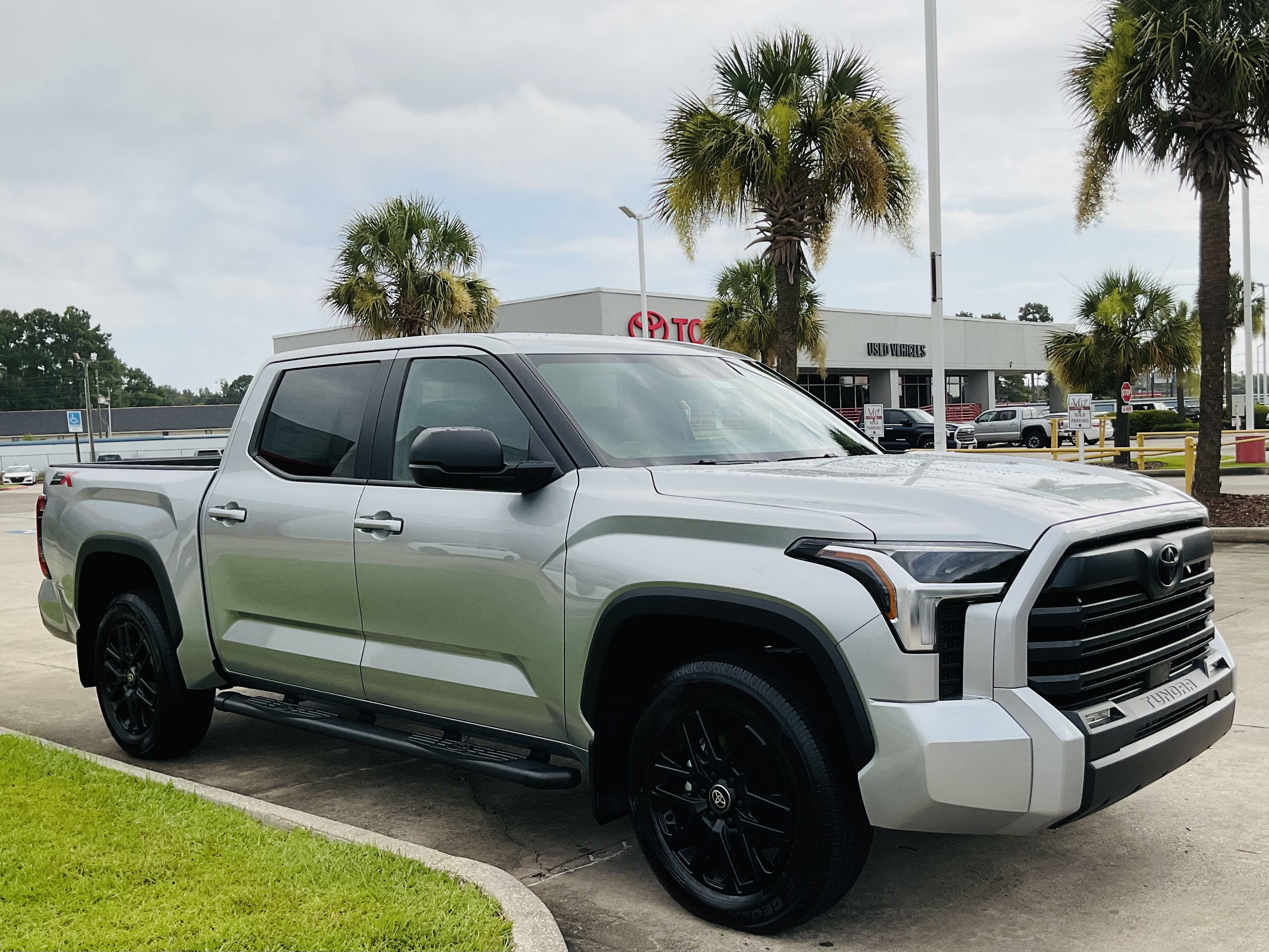 2026 Toyota Tundra 4WD SR5