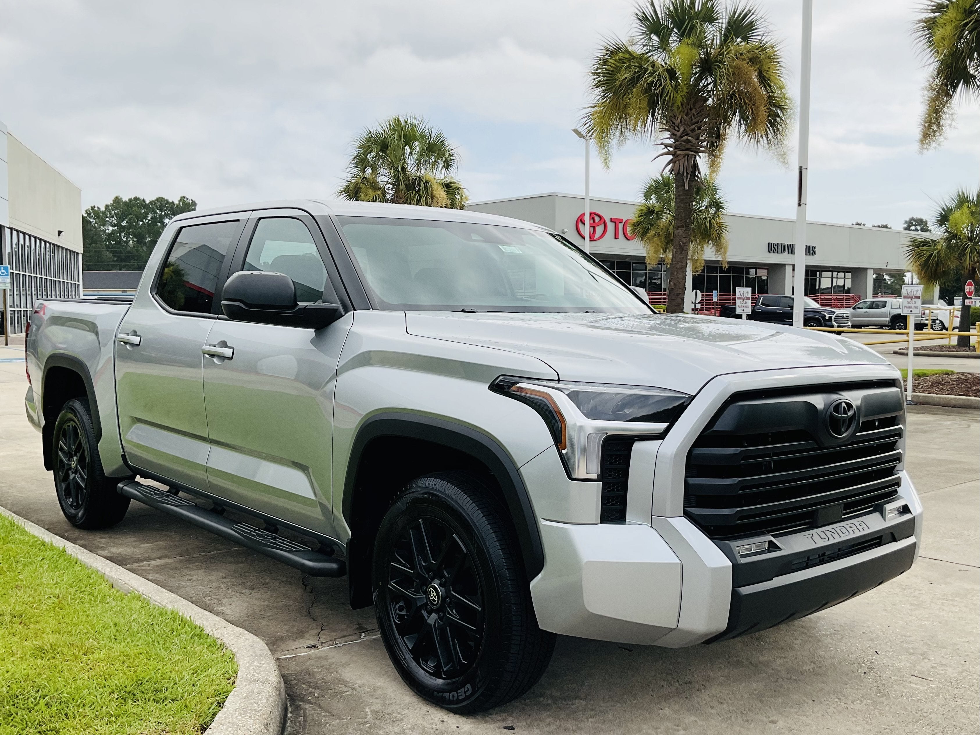 2026 Toyota Tundra 4WD SR5
