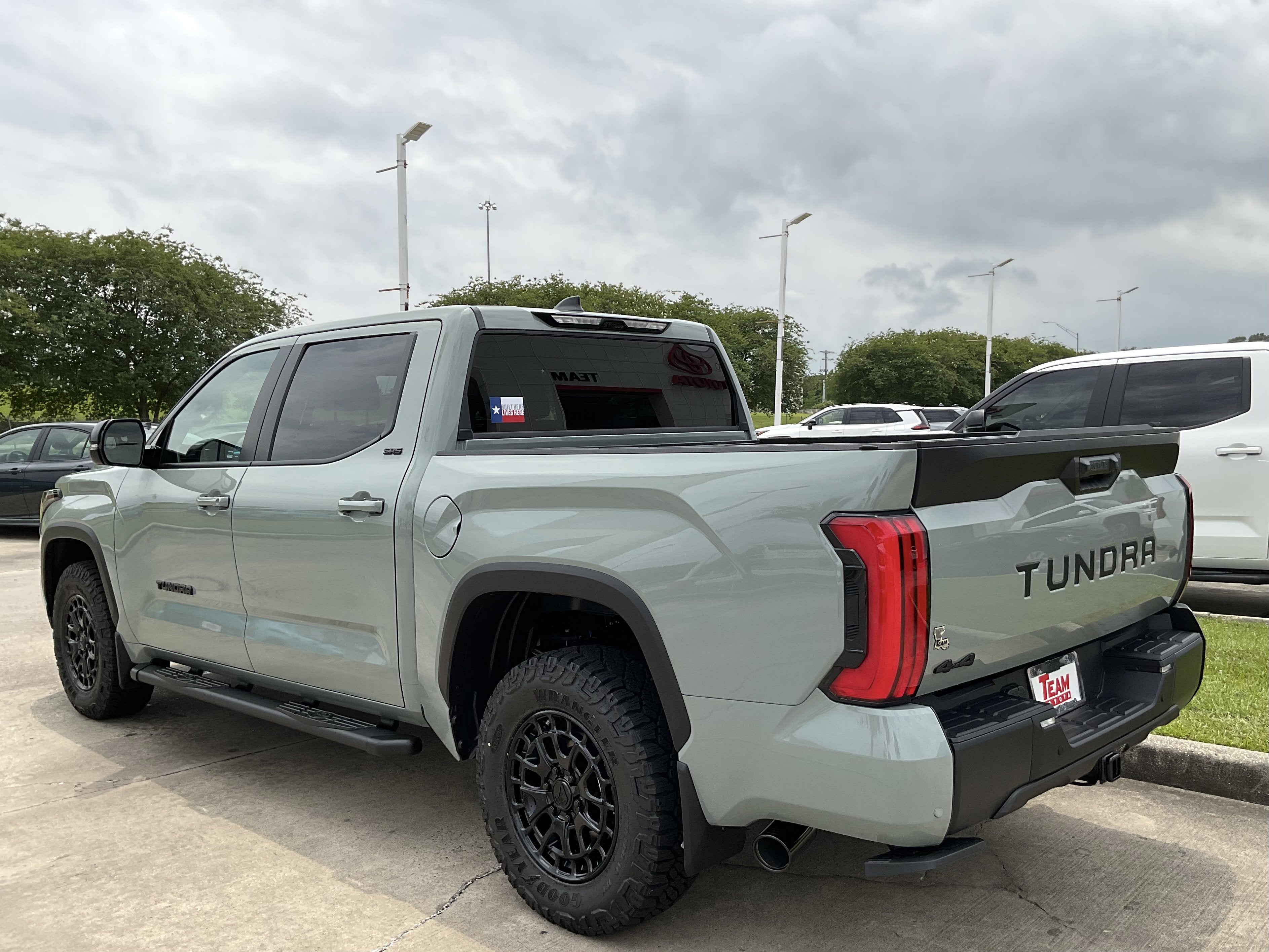 2026 Toyota Tundra 4WD SR5
