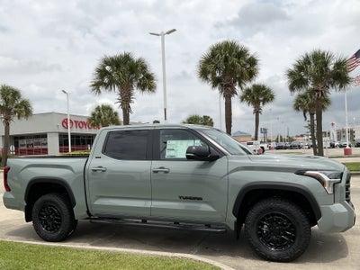 2026 Toyota Tundra 4WD SR5