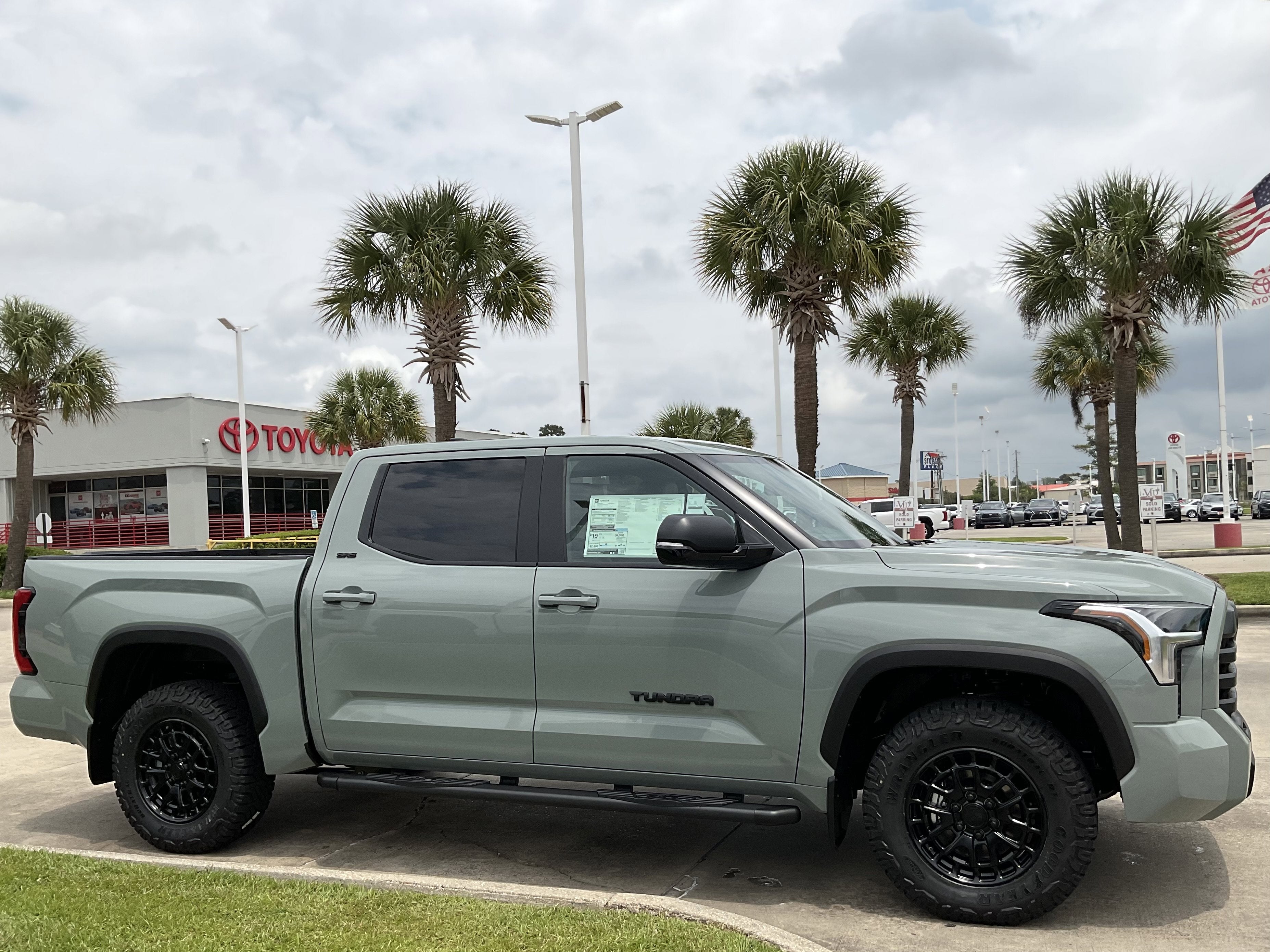 2026 Toyota Tundra 4WD SR5