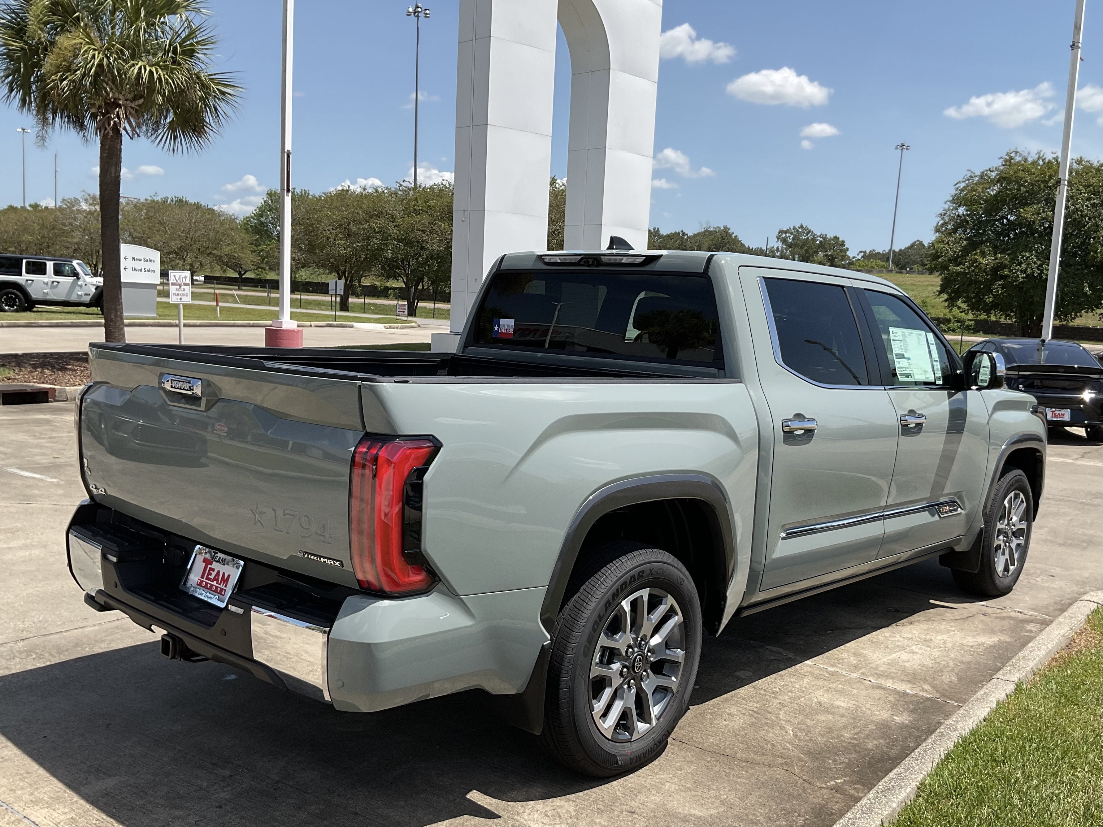 2026 Toyota Tundra i-FORCE MAX 1794 Edition i-FORCE MAX