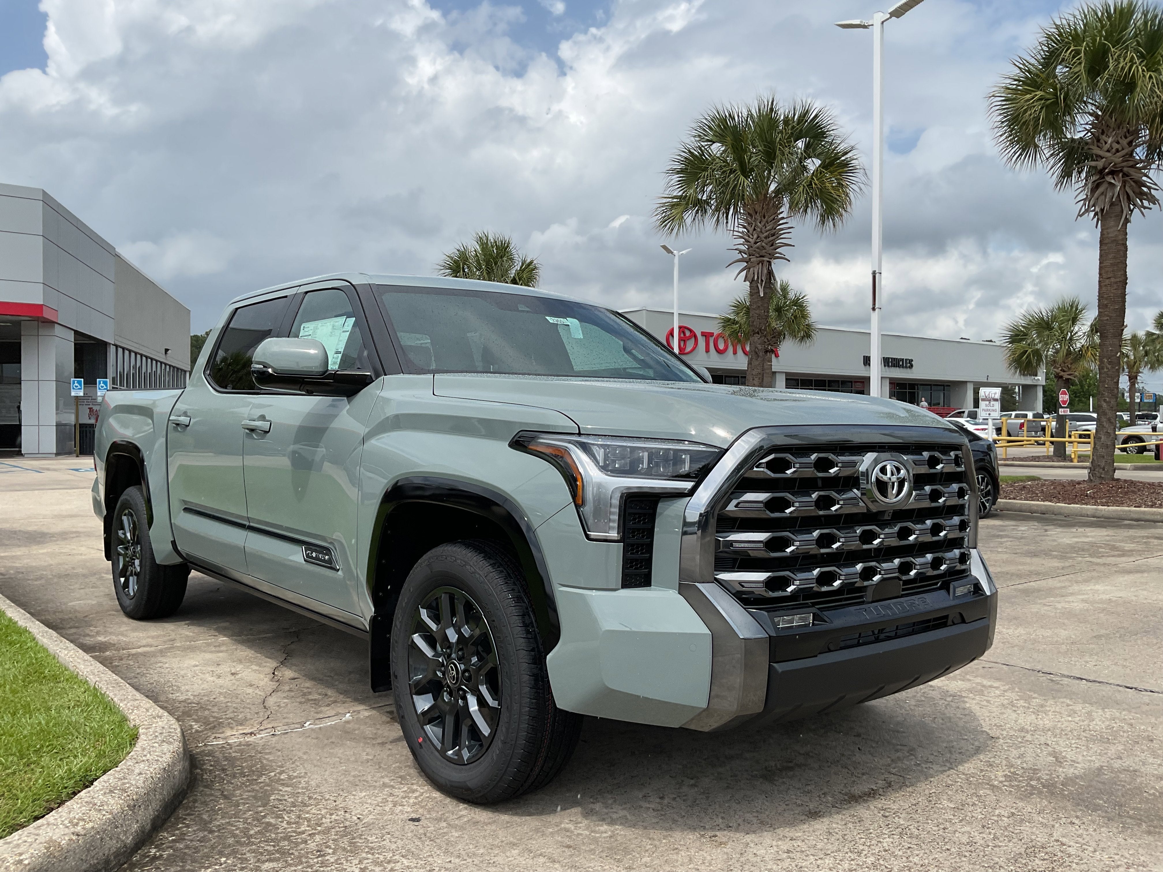 2026 Toyota Tundra 4WD Platinum