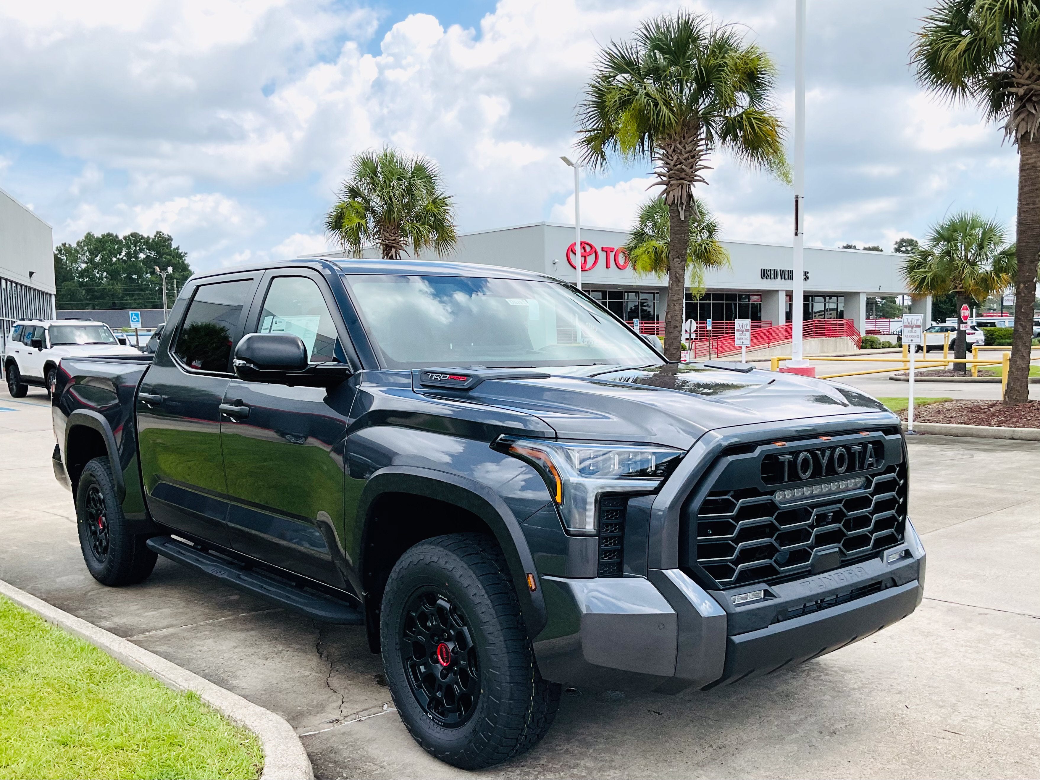 2026 Toyota Tundra i-FORCE MAX TRD Pro
