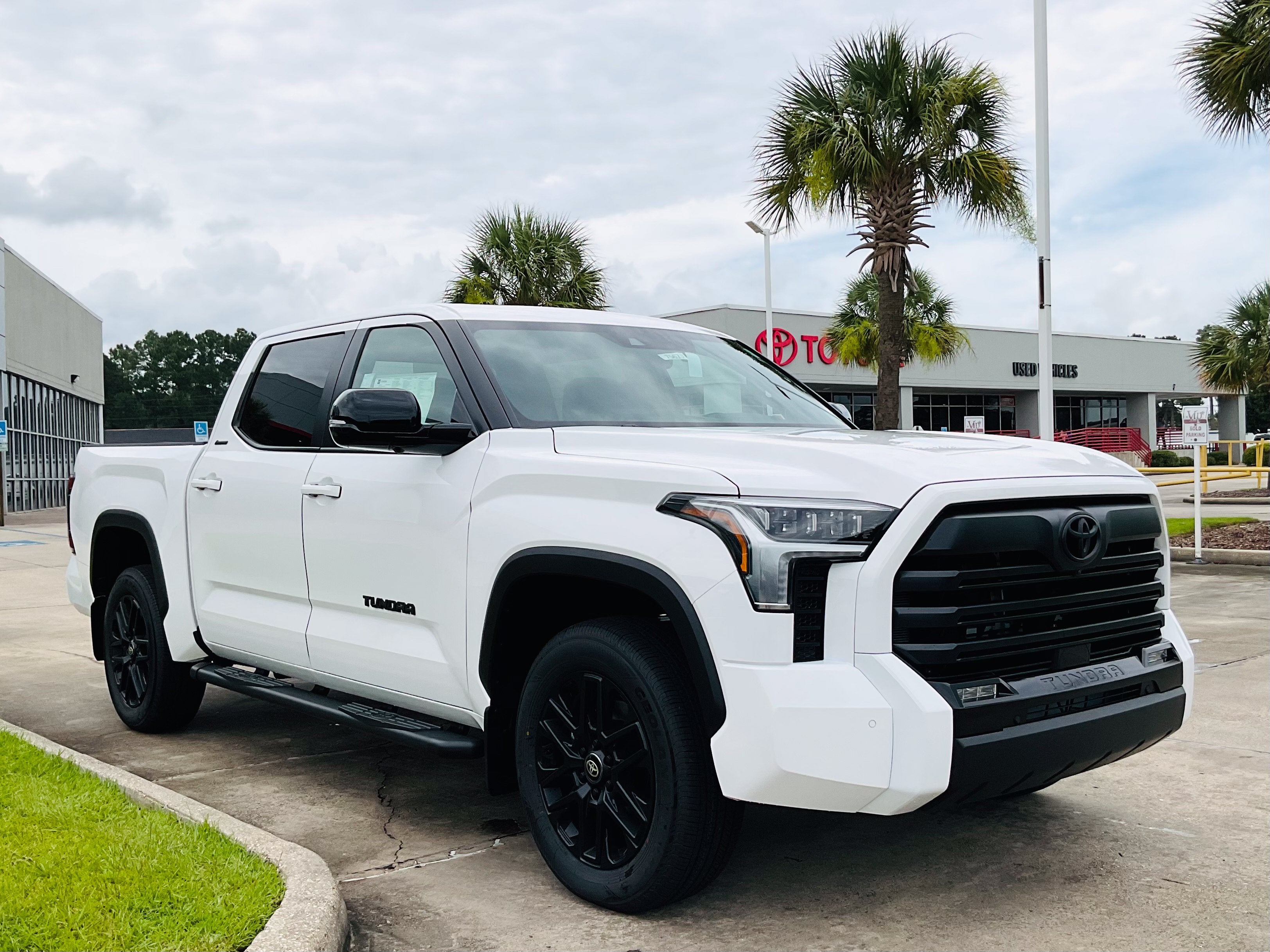2026 Toyota Tundra 4WD Limited