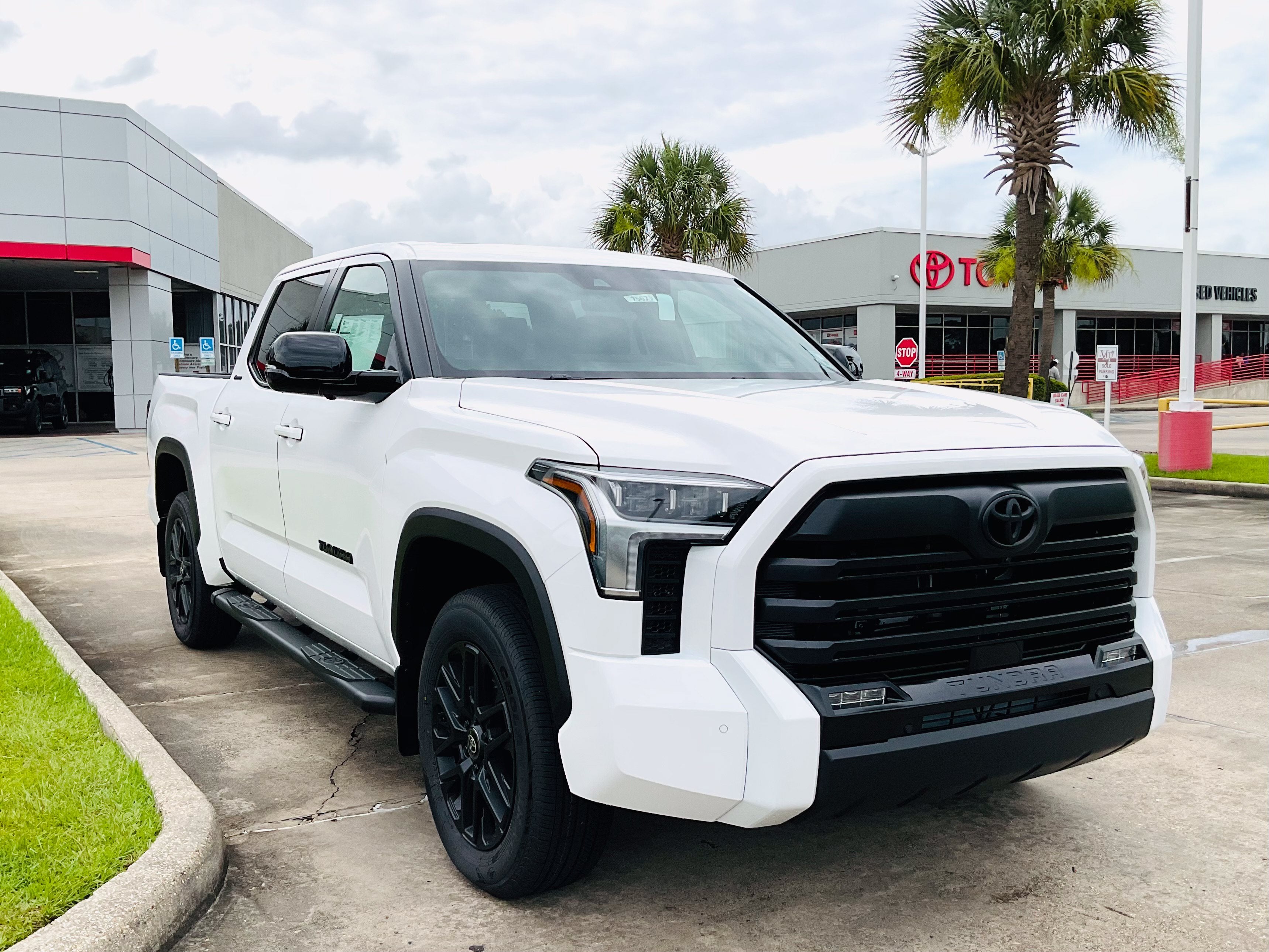 2026 Toyota Tundra 4WD Limited