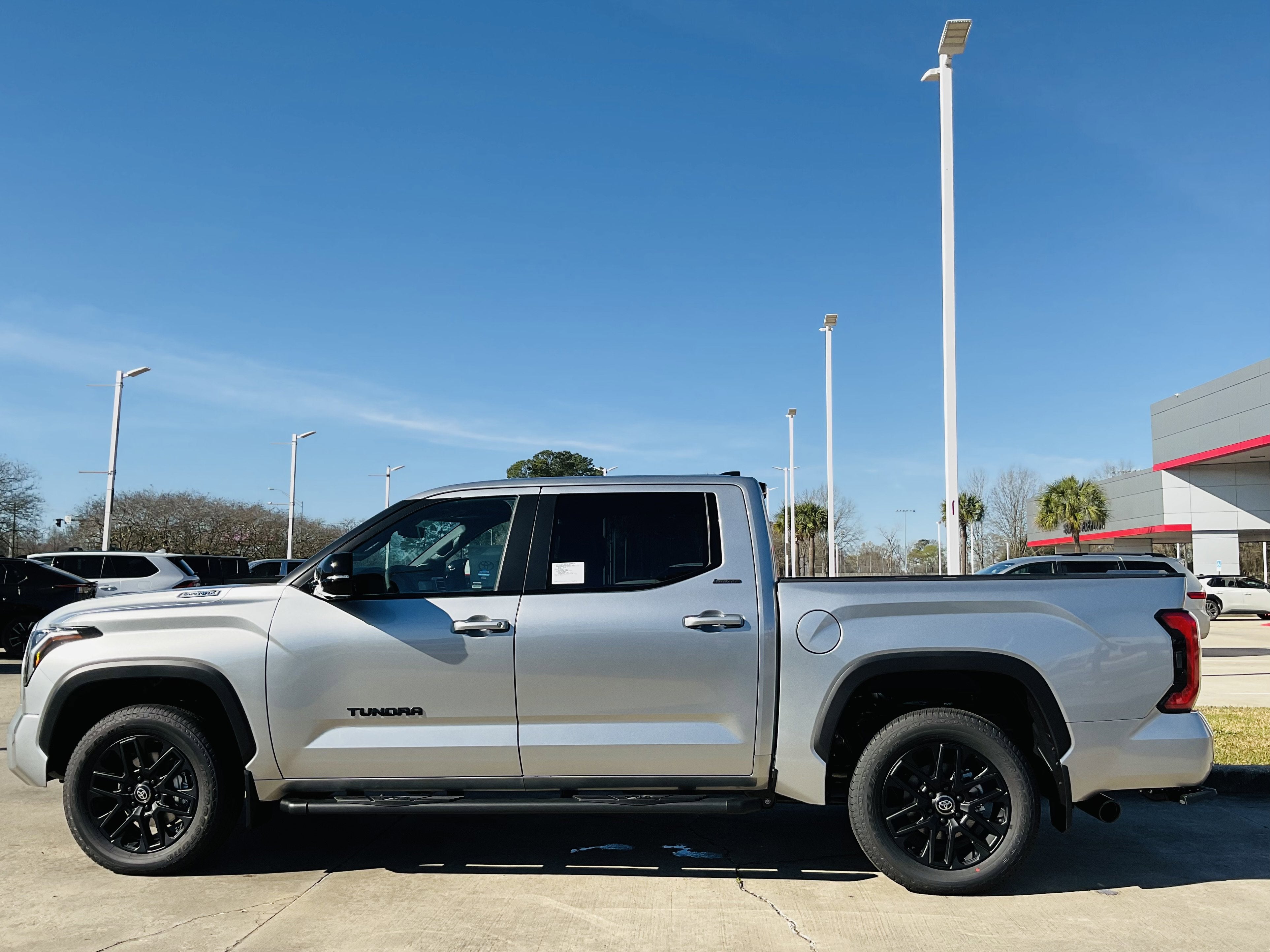 2026 Toyota Tundra i-FORCE MAX Limited i-FORCE MAX