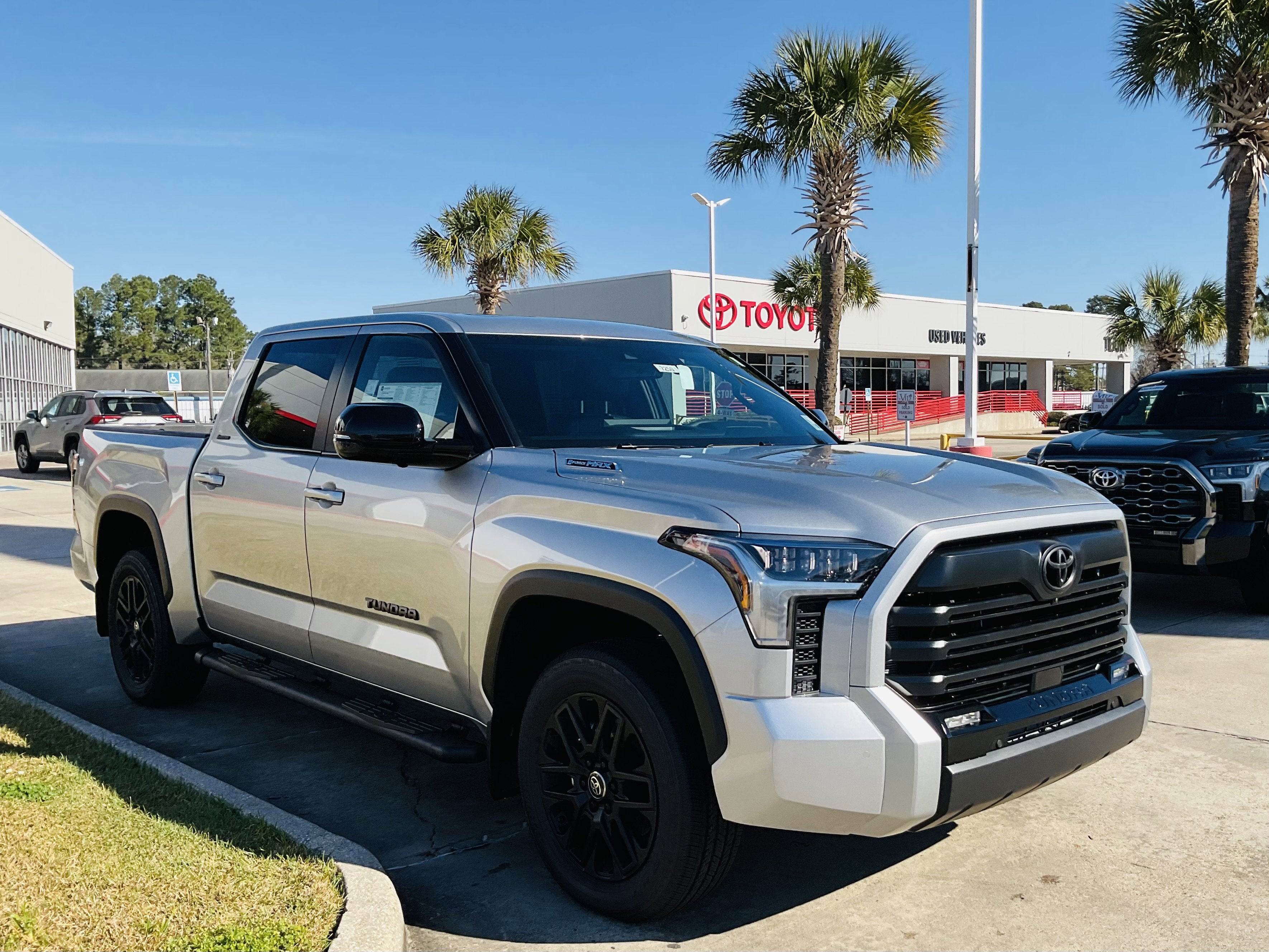 2026 Toyota Tundra i-FORCE MAX Limited i-FORCE MAX