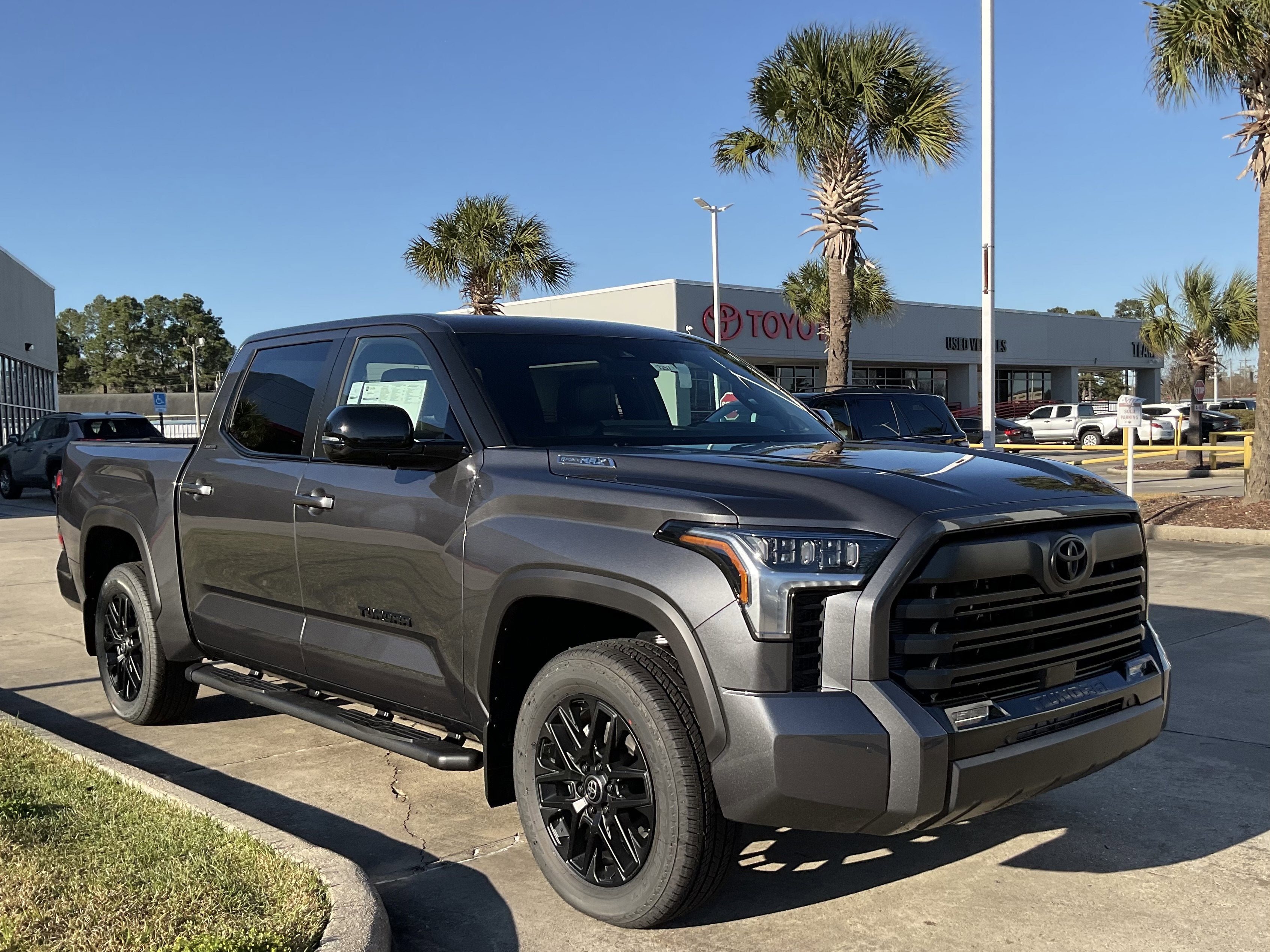 2026 Toyota Tundra i-FORCE MAX Limited i-FORCE MAX