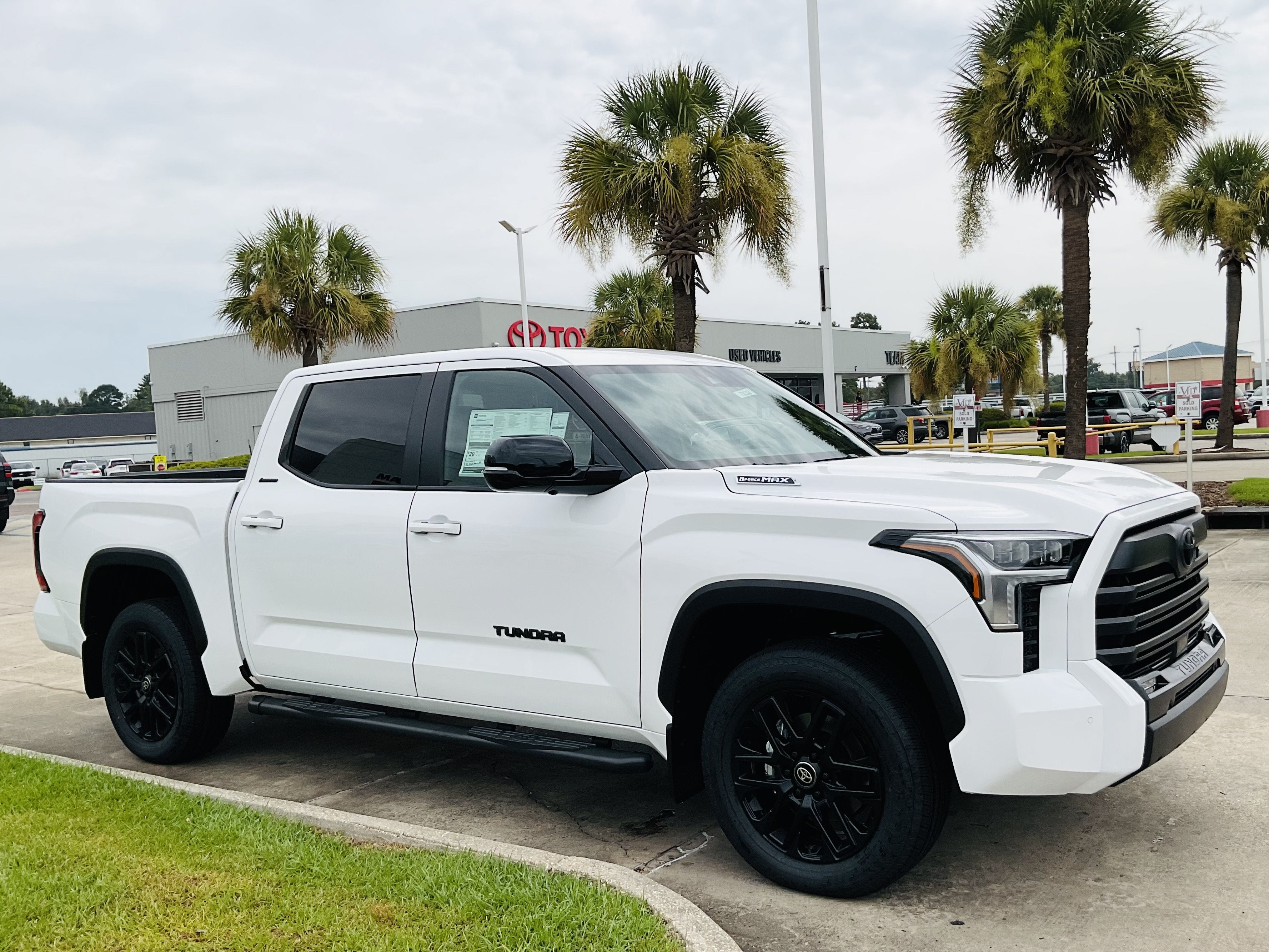 2026 Toyota Tundra i-FORCE MAX Limited i-FORCE MAX