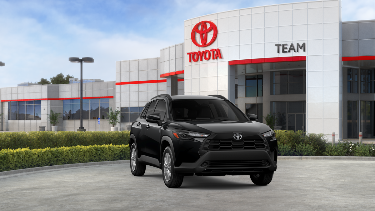 2026 Toyota Corolla Cross LE