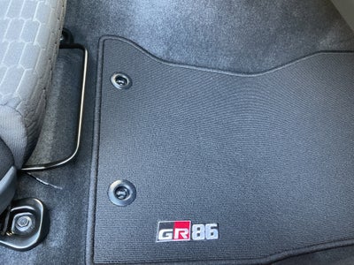 2025 Toyota GR86 GR86