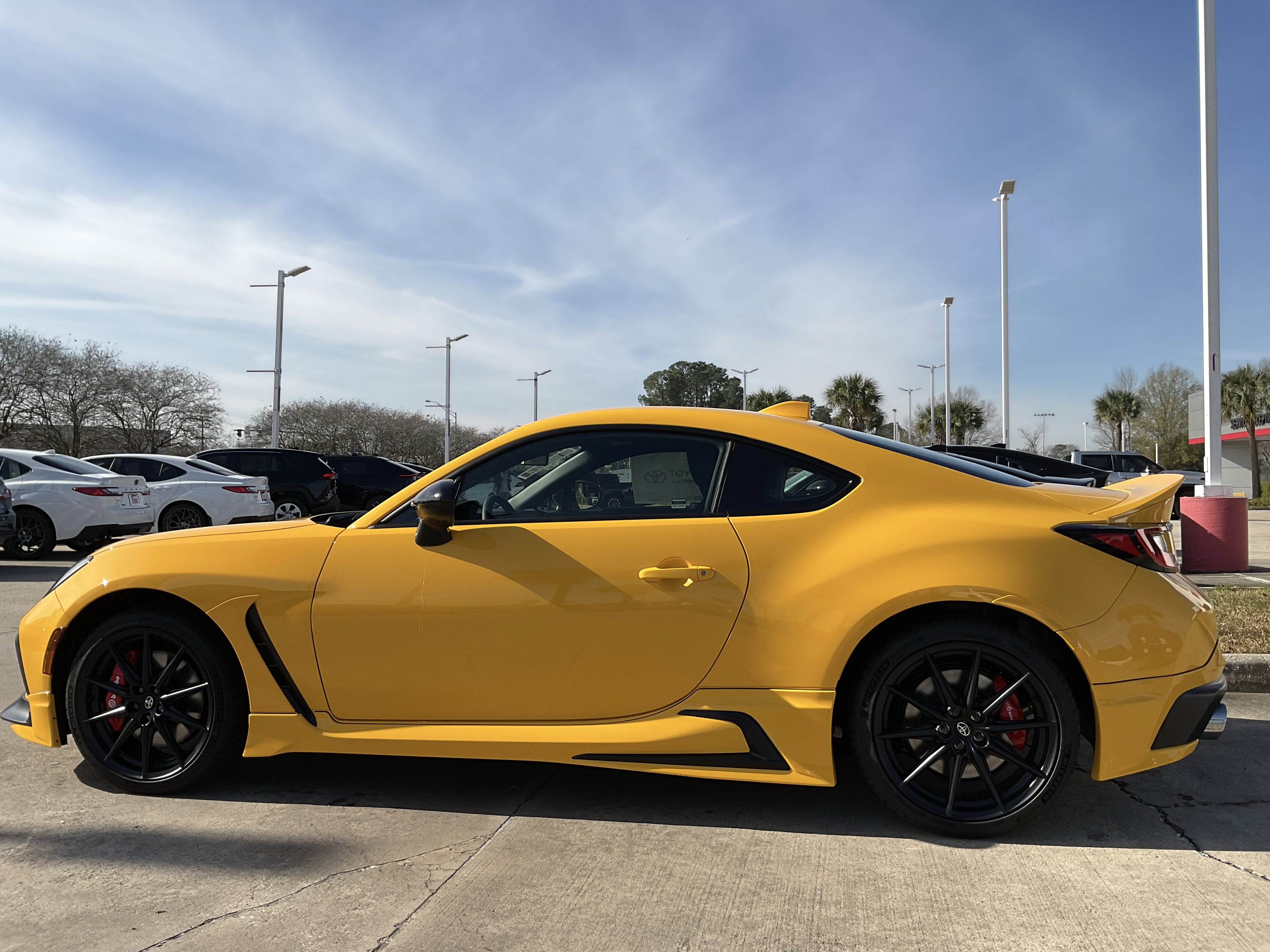 2026 Toyota GR86 GR86 Yuzu Edition