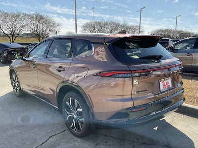 2026 Toyota Toyota Crown Signia XLE