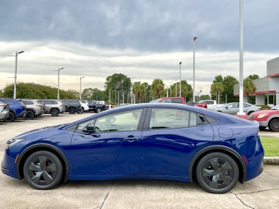 2027 Toyota Prius LE