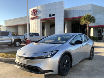 2026 Toyota Prius LE