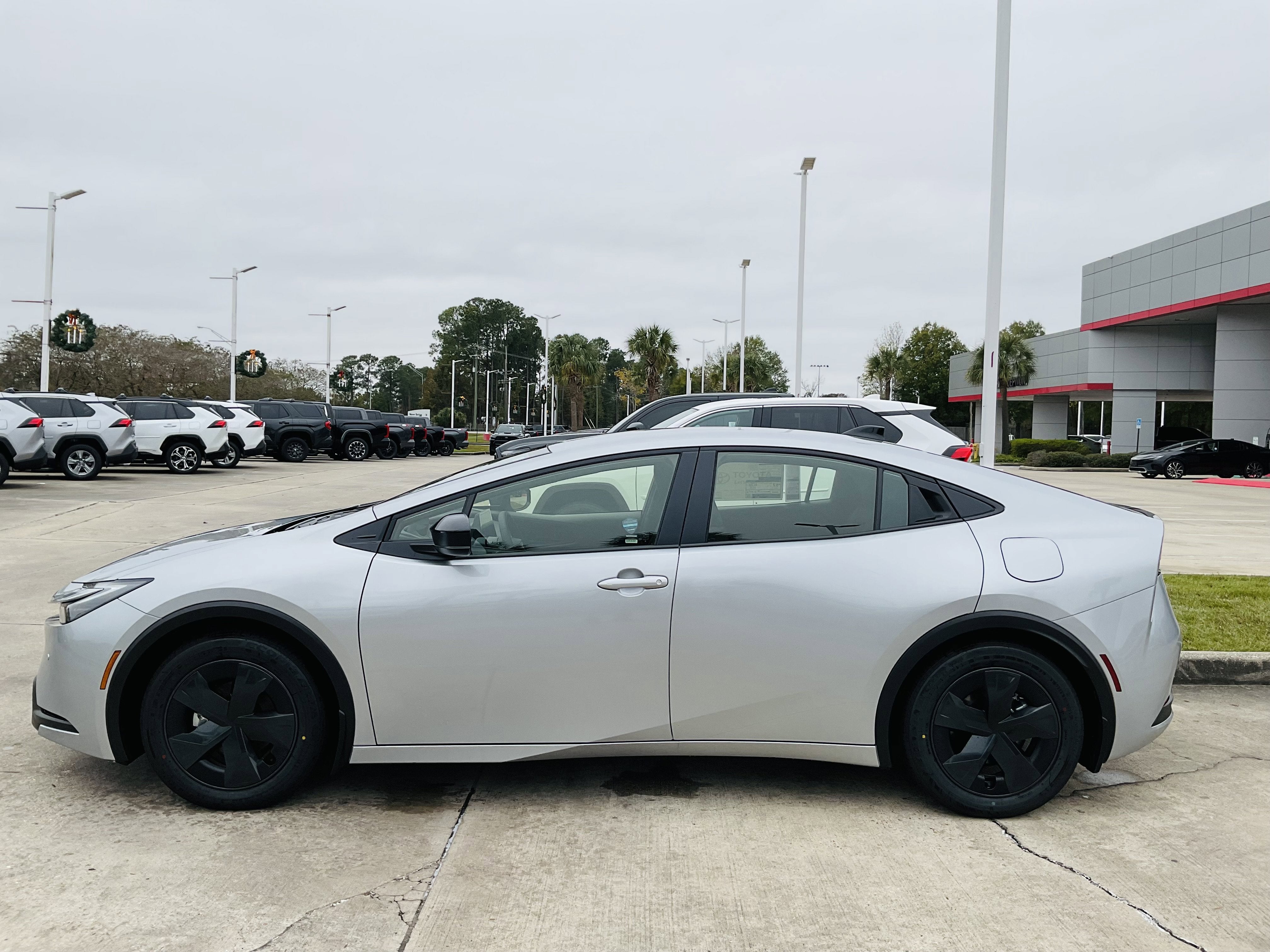 2026 Toyota Prius LE