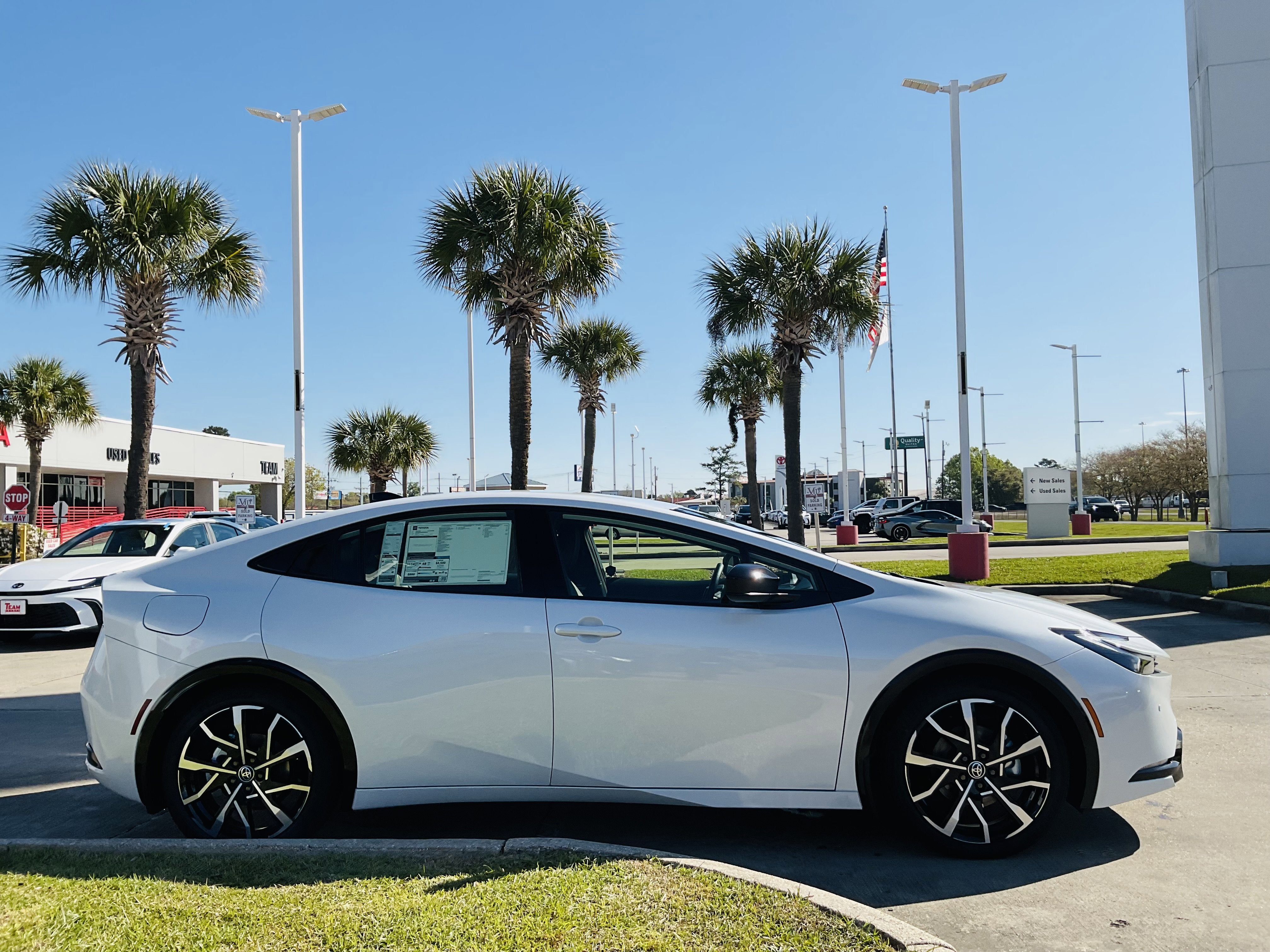 2026 Toyota Prius Plug-in Hybrid XSE