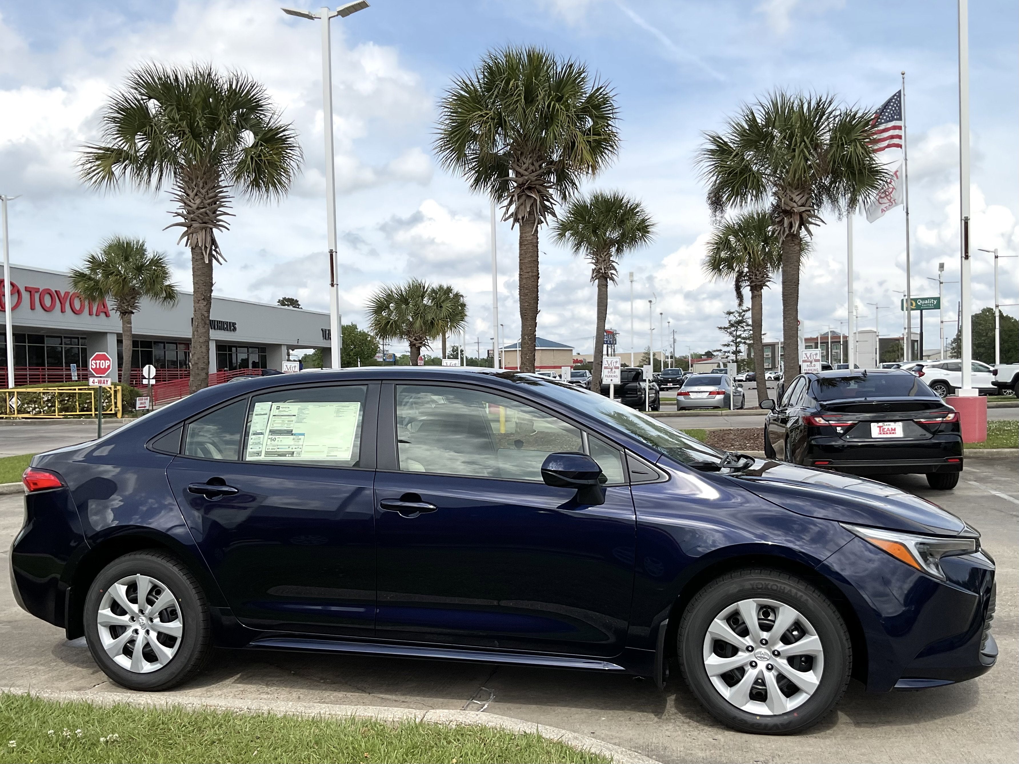 2026 Toyota Corolla Hybrid LE