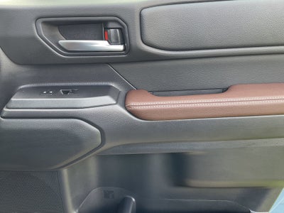 2027 Toyota Land Cruiser 4WD (Natl)