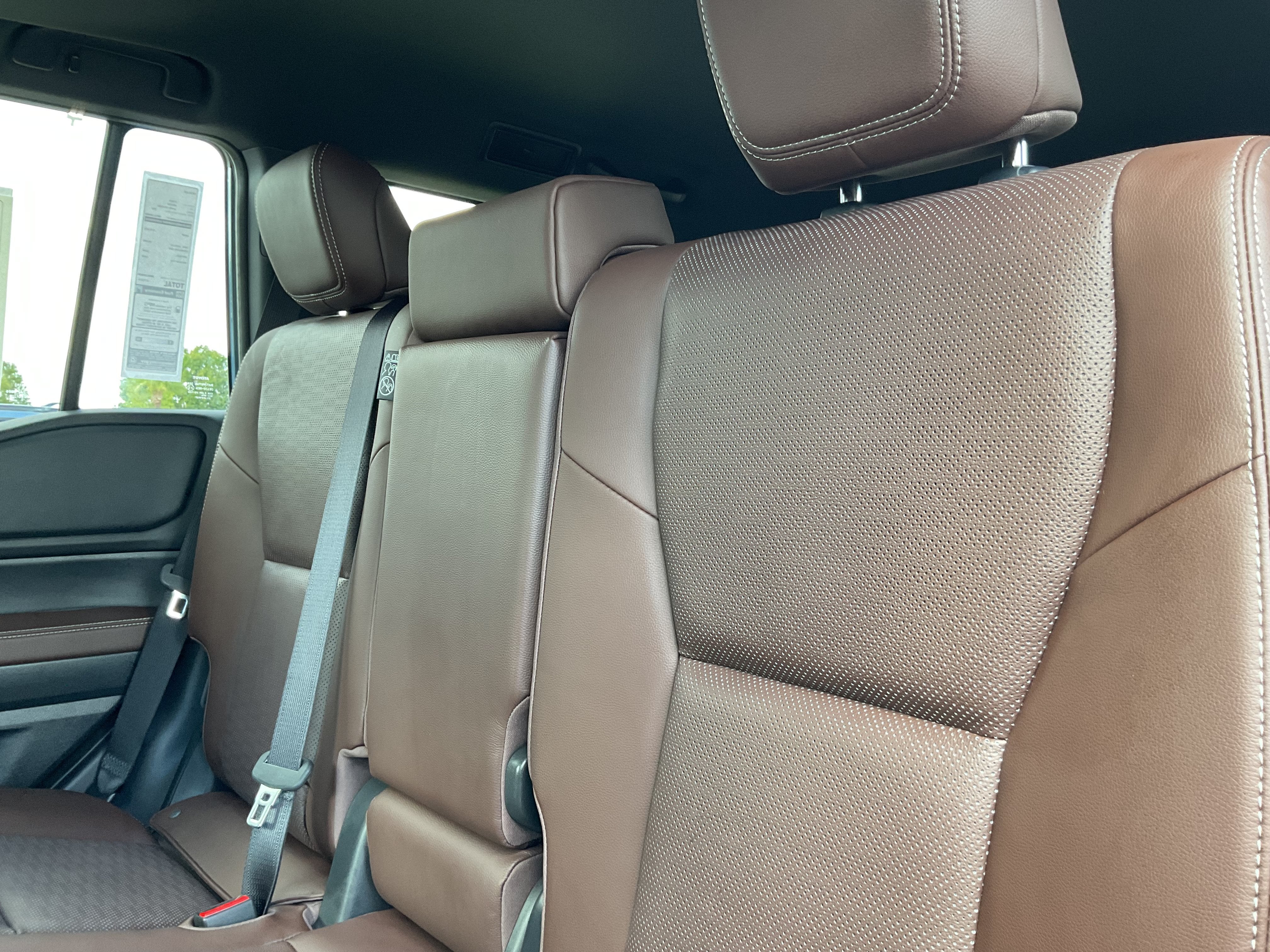 2027 Toyota Land Cruiser 4WD (Natl)