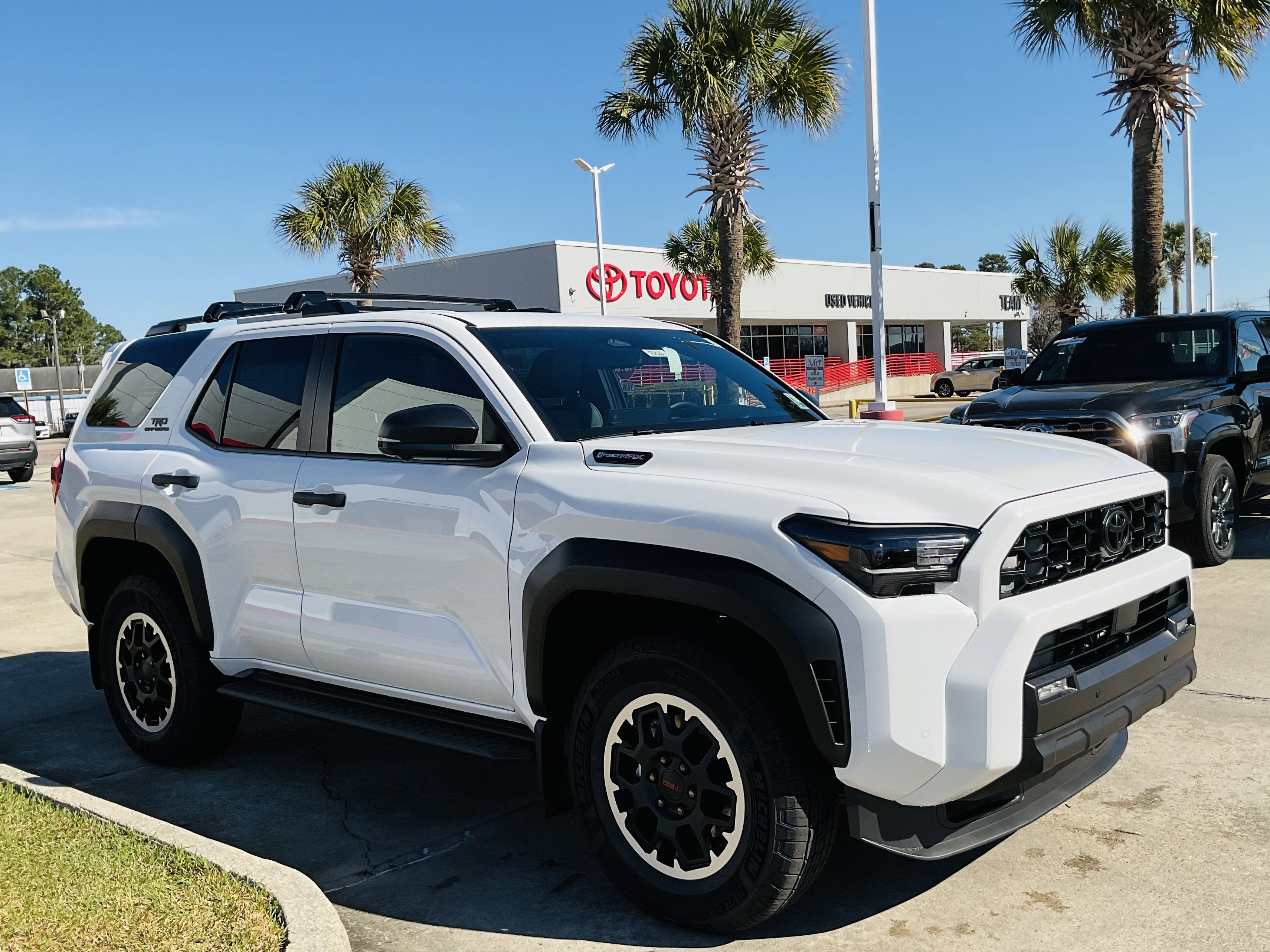 2026 Toyota 4Runner i-FORCE MAX TRD Off-Road Premium i-FORCE MAX