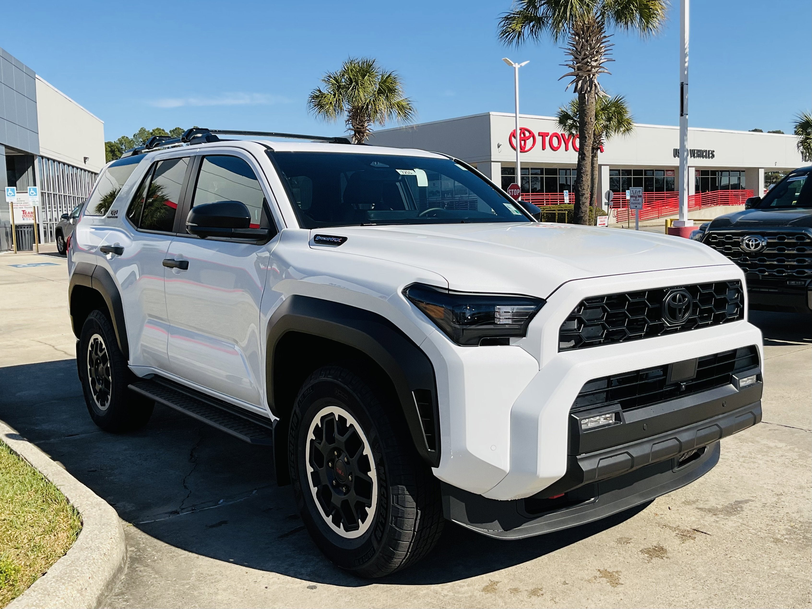 2026 Toyota 4Runner i-FORCE MAX TRD Off-Road Premium i-FORCE MAX