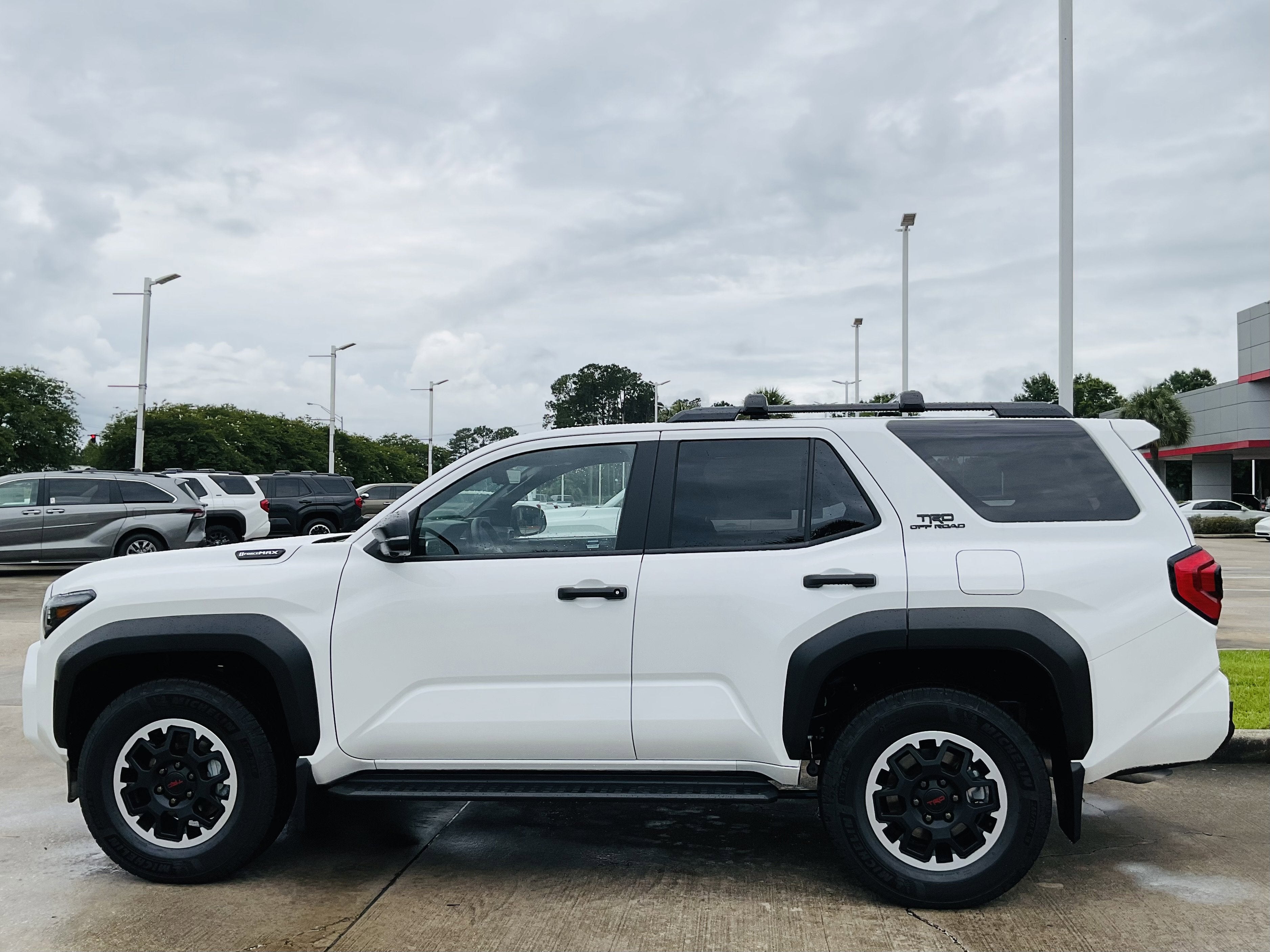 2026 Toyota 4Runner i-FORCE MAX TRD Off-Road Premium i-FORCE MAX
