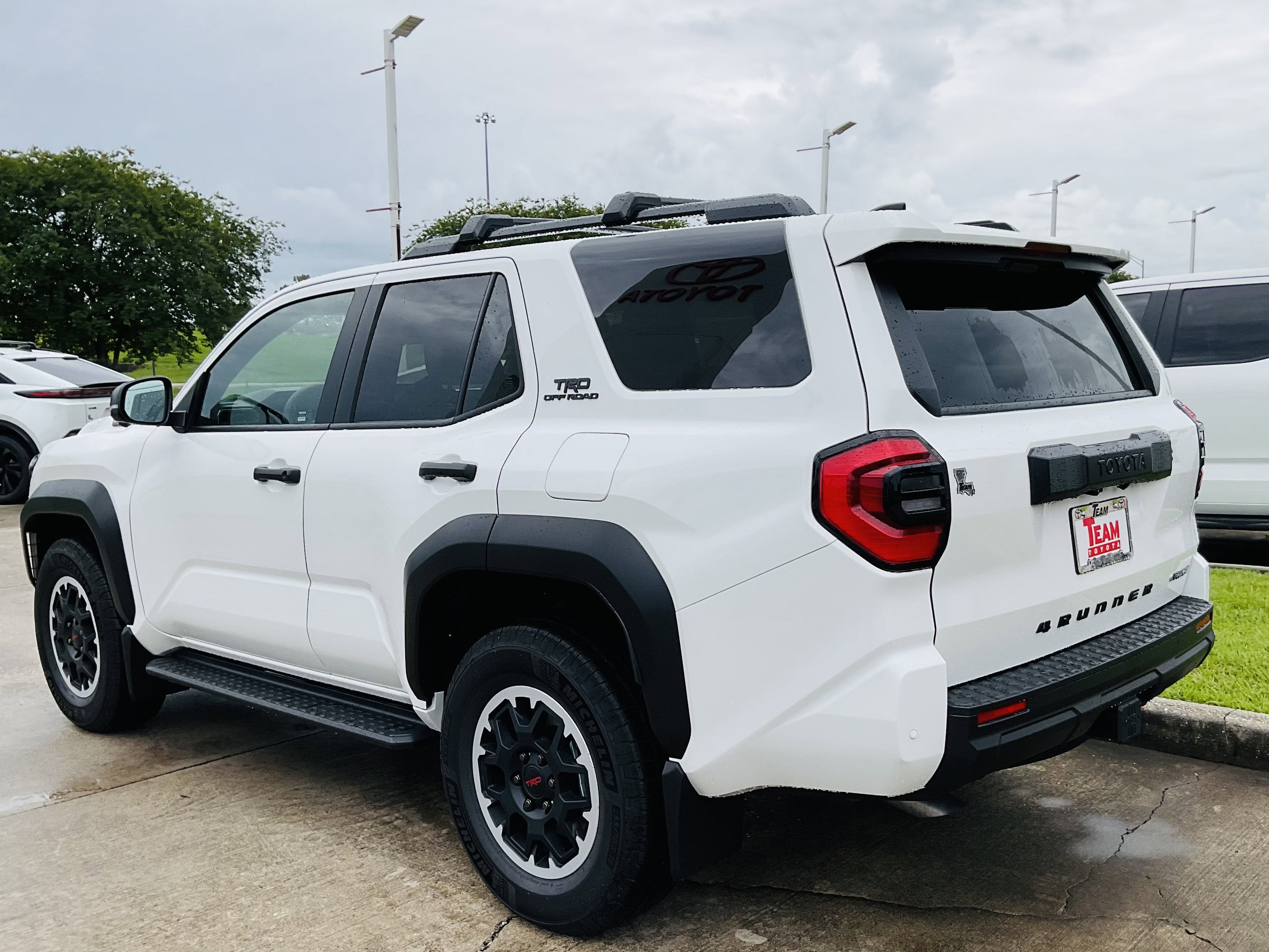 2026 Toyota 4Runner i-FORCE MAX TRD Off-Road Premium i-FORCE MAX