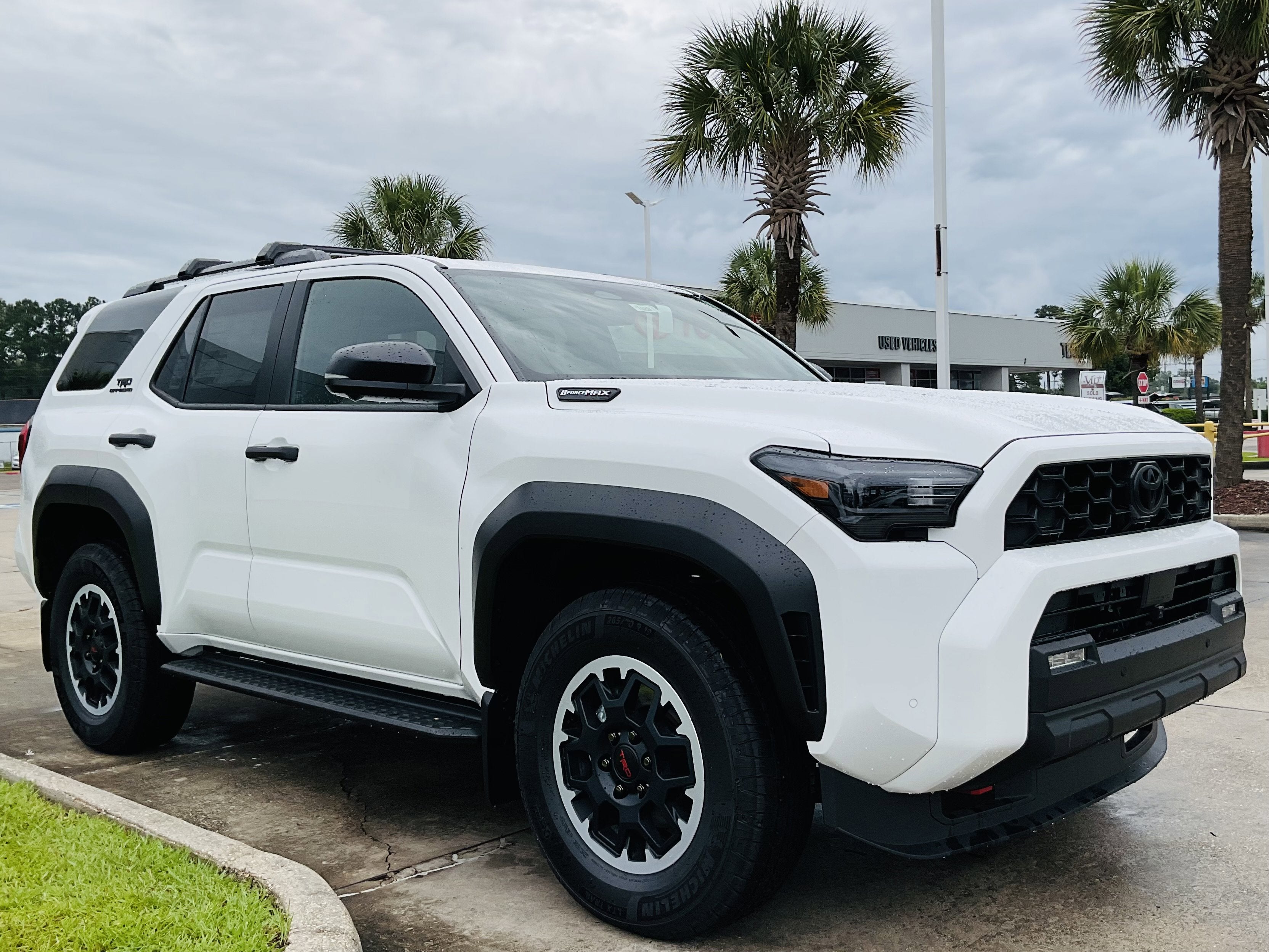 2026 Toyota 4Runner i-FORCE MAX TRD Off-Road Premium i-FORCE MAX