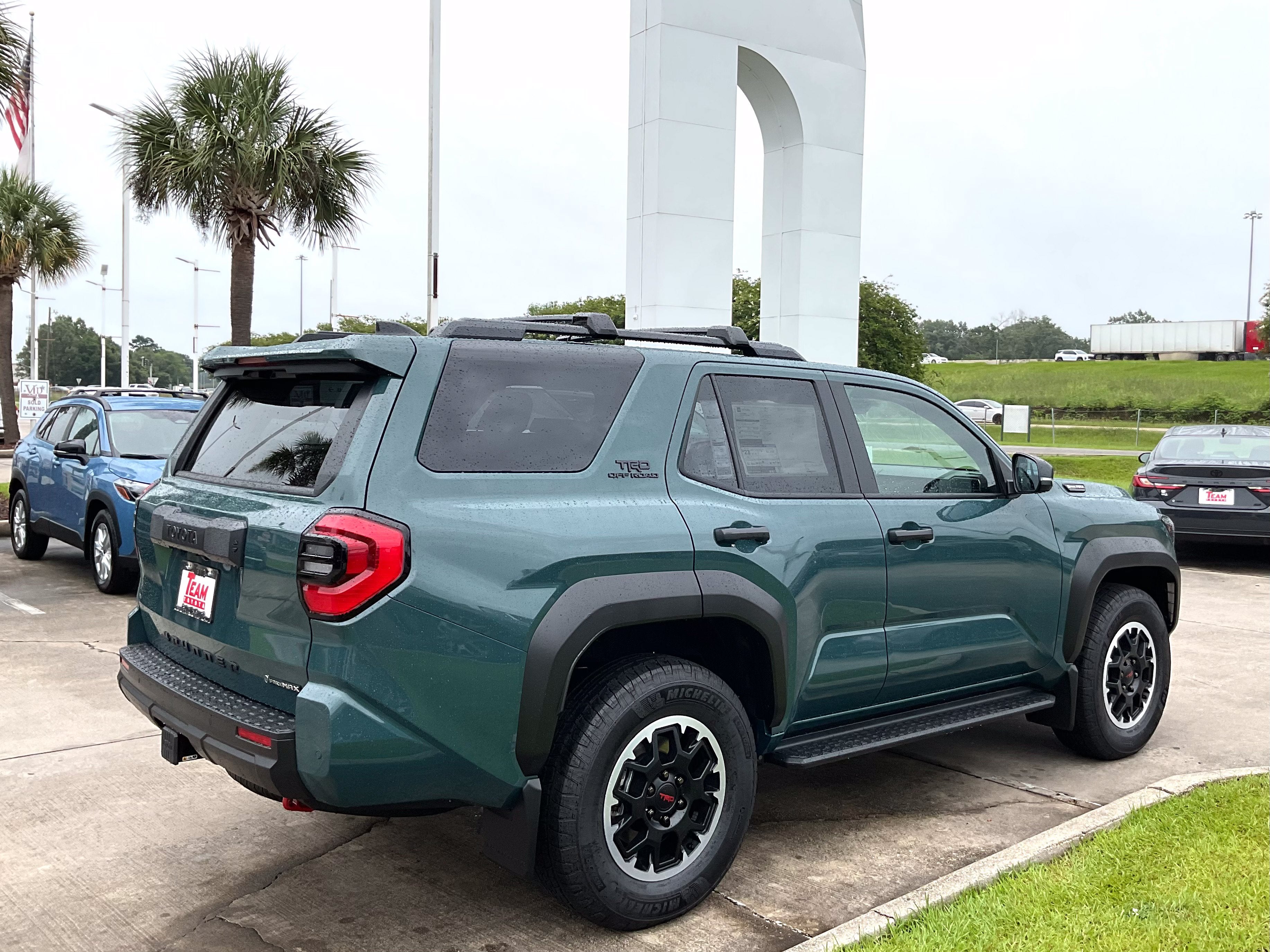 2026 Toyota 4Runner i-FORCE MAX TRD Off-Road i-FORCE MAX