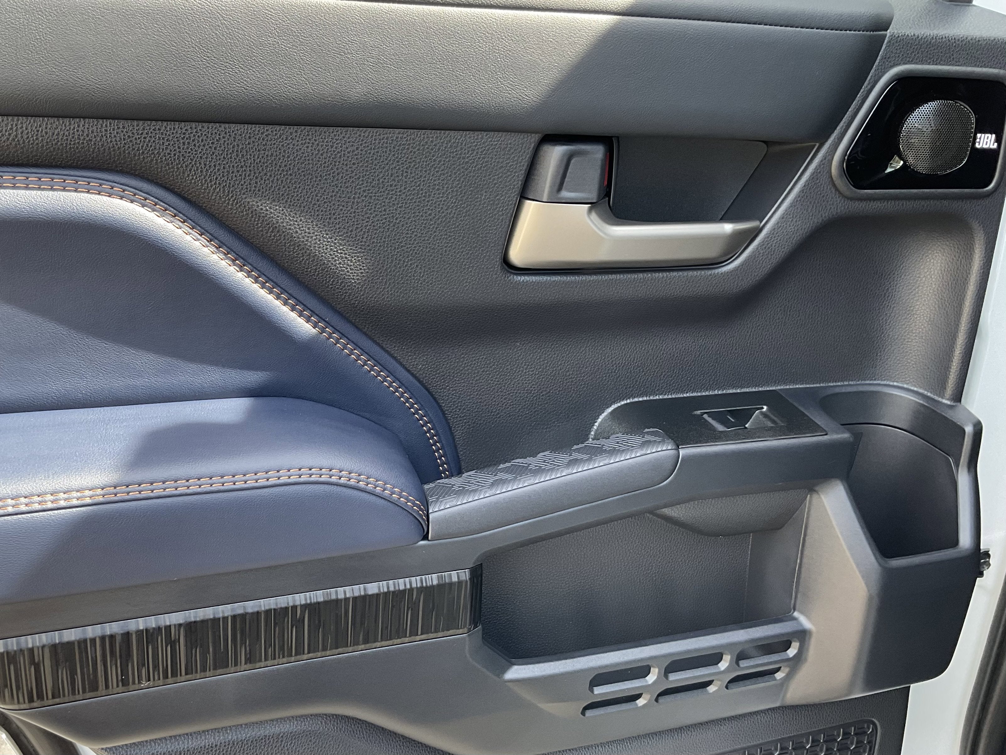 2026 Toyota 4Runner Hybrid Platinum