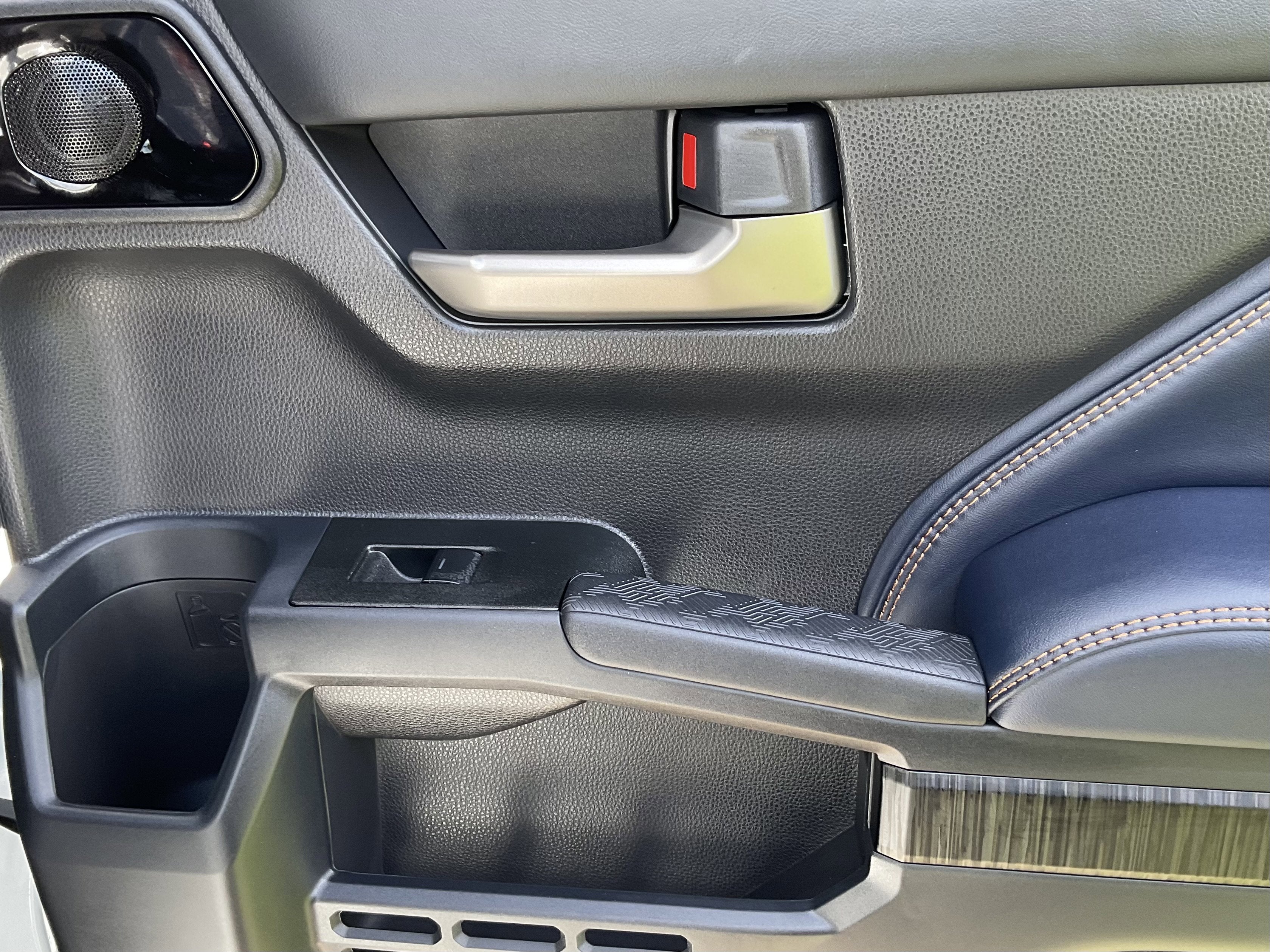 2026 Toyota 4Runner Hybrid Platinum