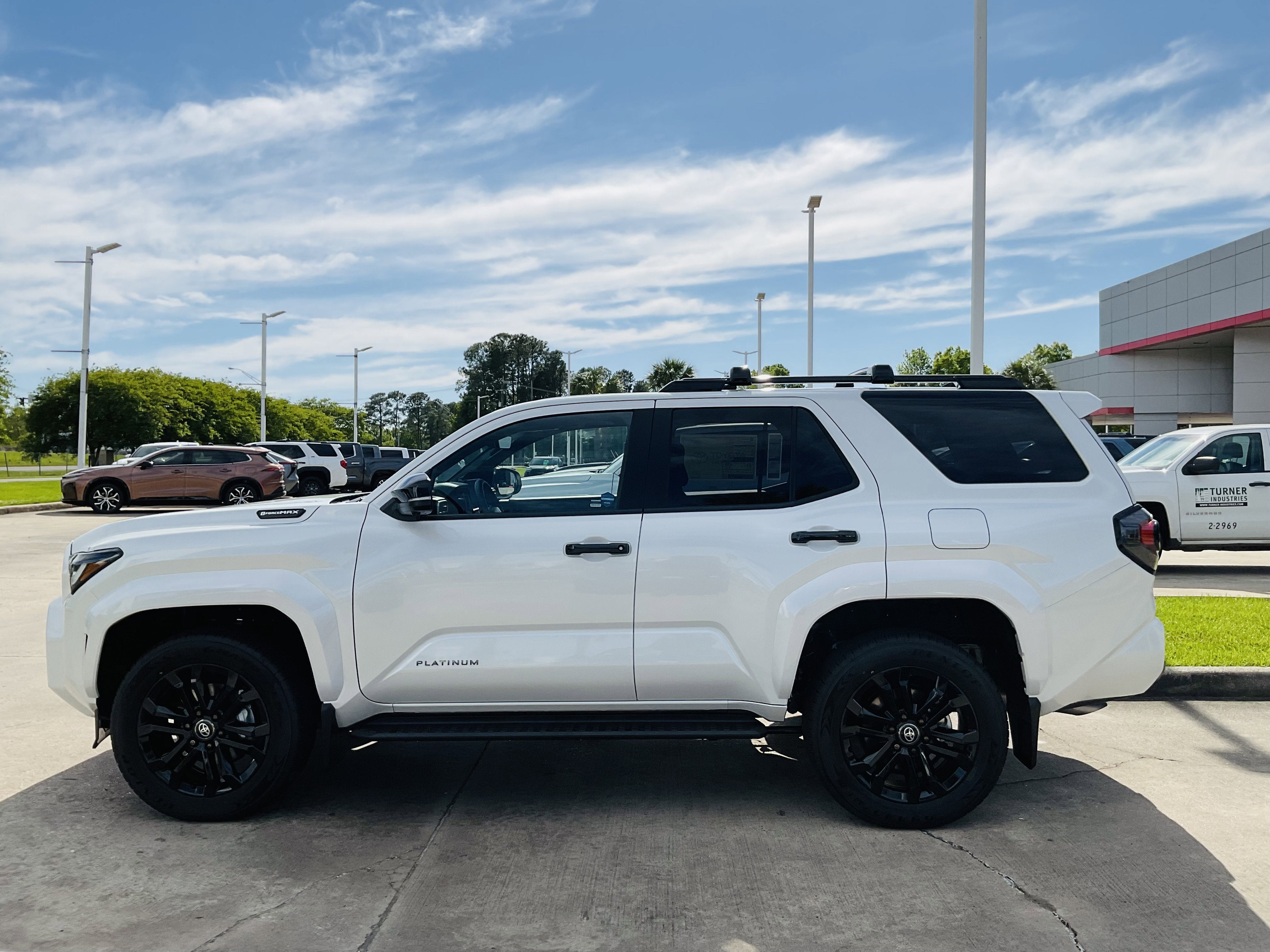 2026 Toyota 4Runner Hybrid Platinum