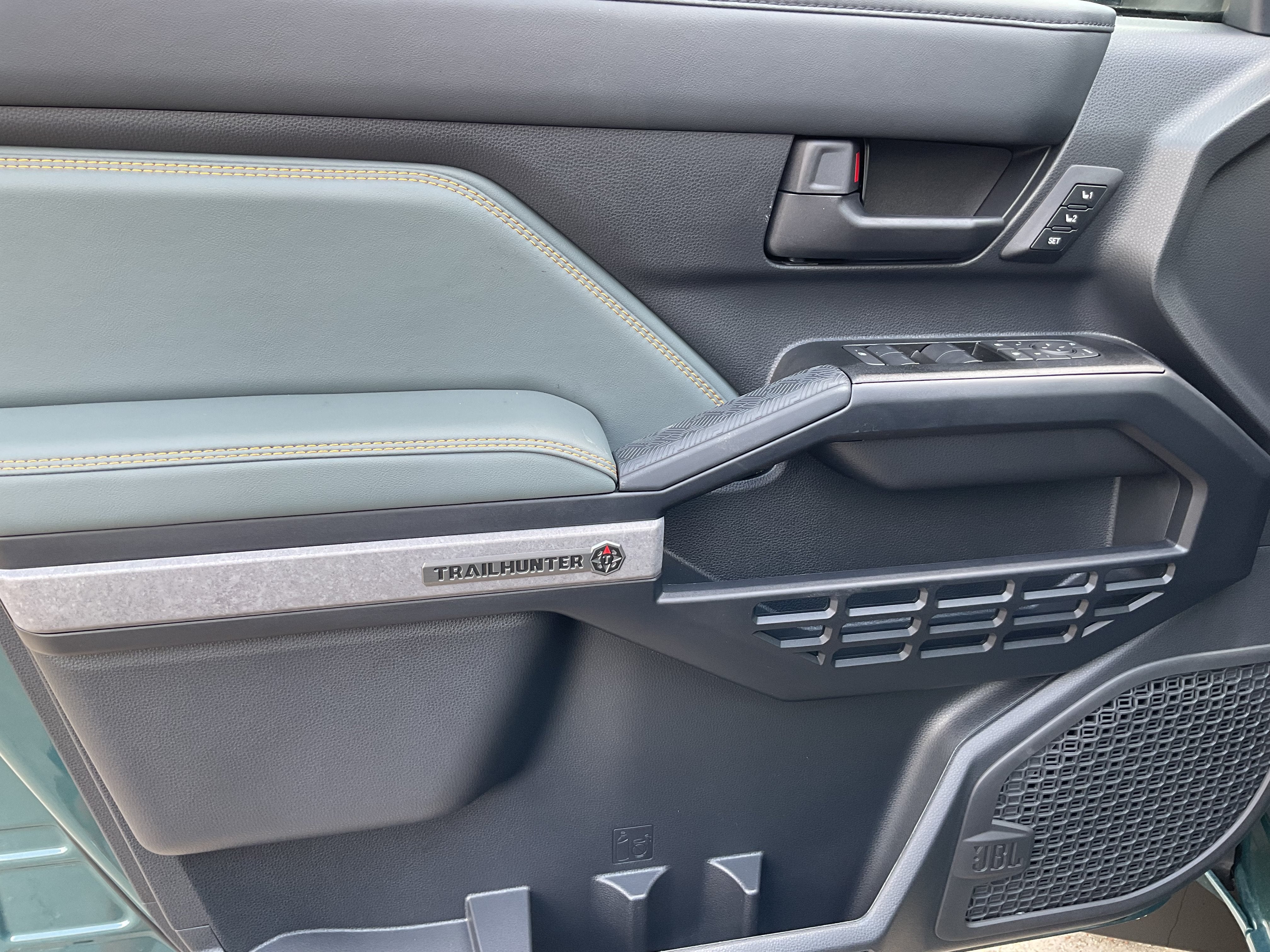 2026 Toyota 4Runner i-FORCE MAX Trailhunter