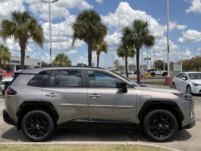 2026 Toyota RAV4 Plug-In Hybrid SE