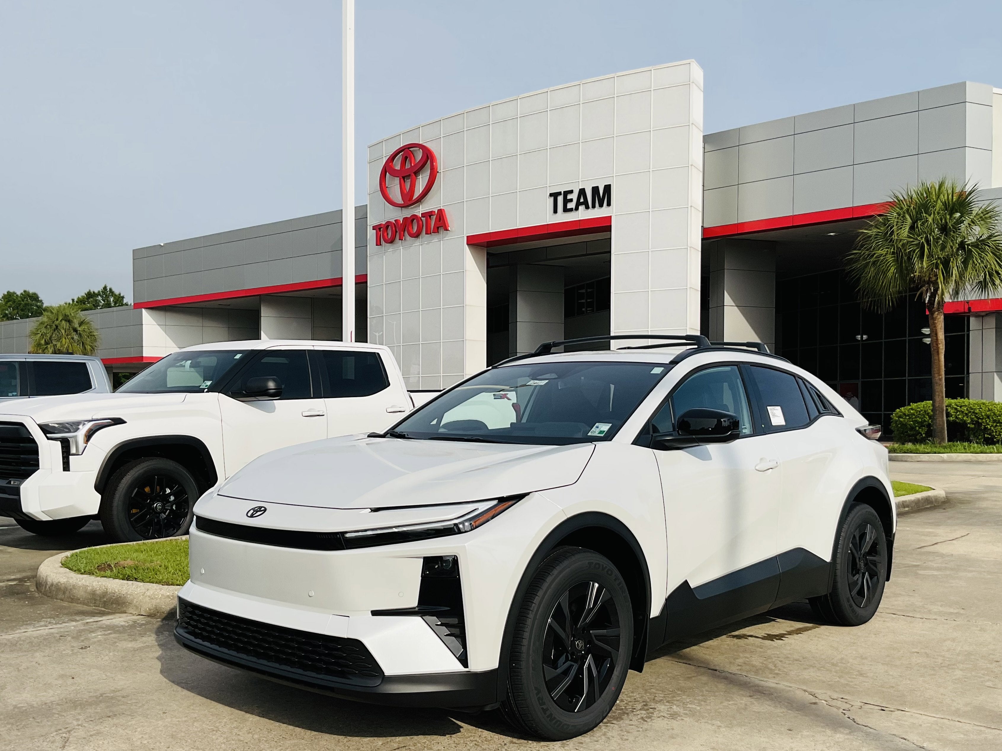 2026 Toyota C-HR SE