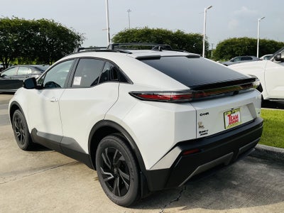 2026 Toyota C-HR SE