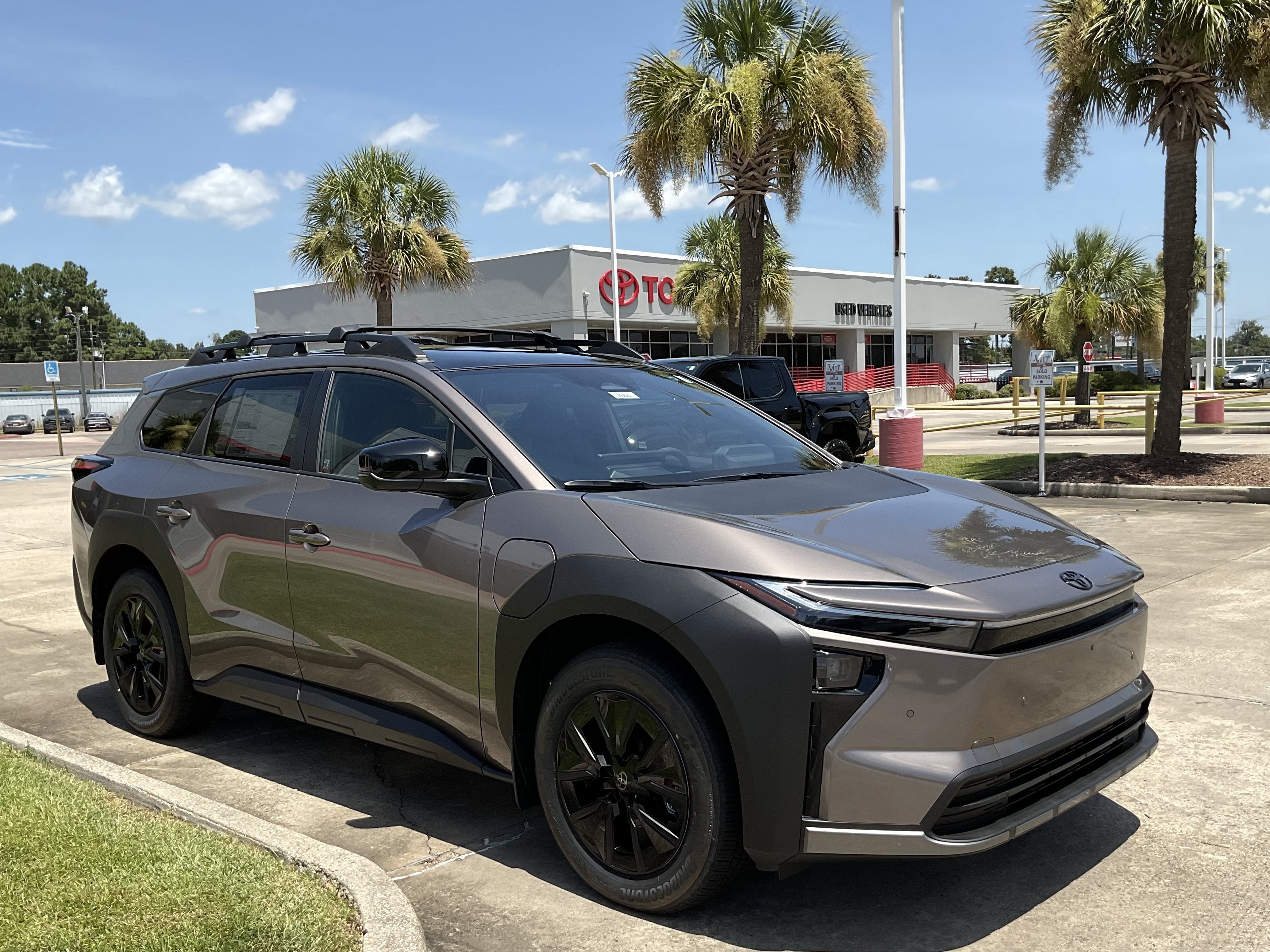2026 Toyota bZ Woodland bZ Woodland Premium