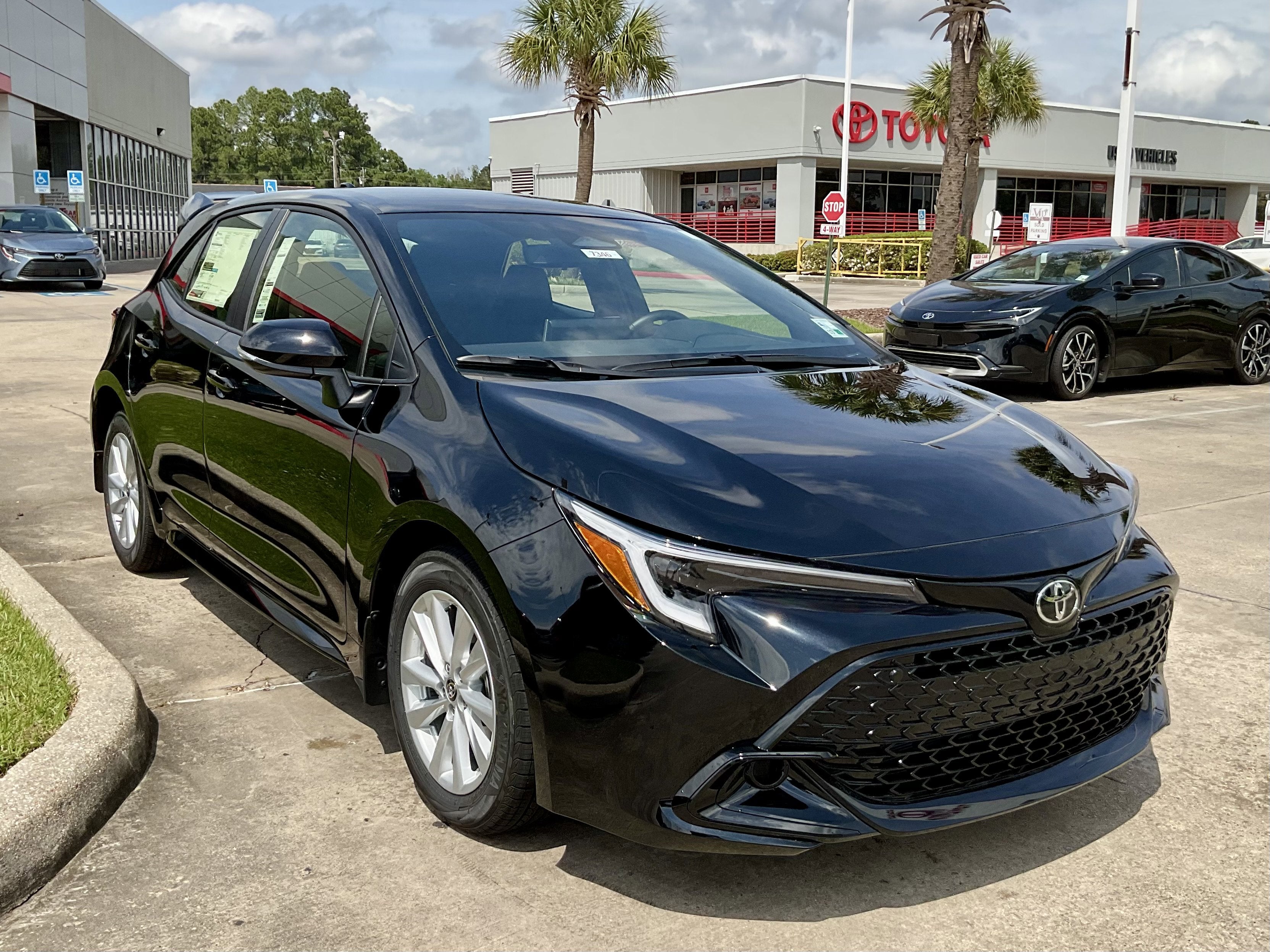 2026 Toyota Corolla Hatchback SE